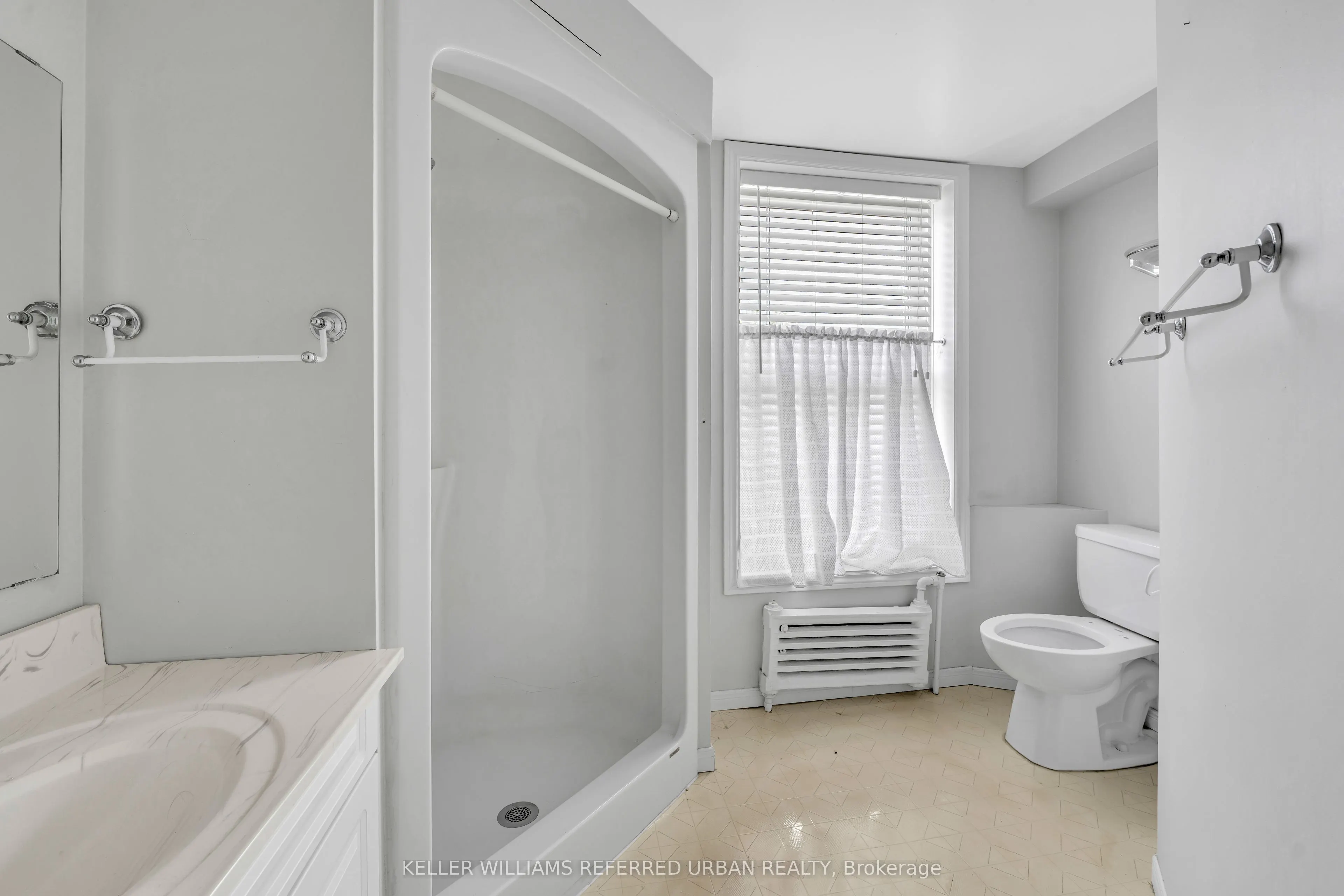 319 Division Street