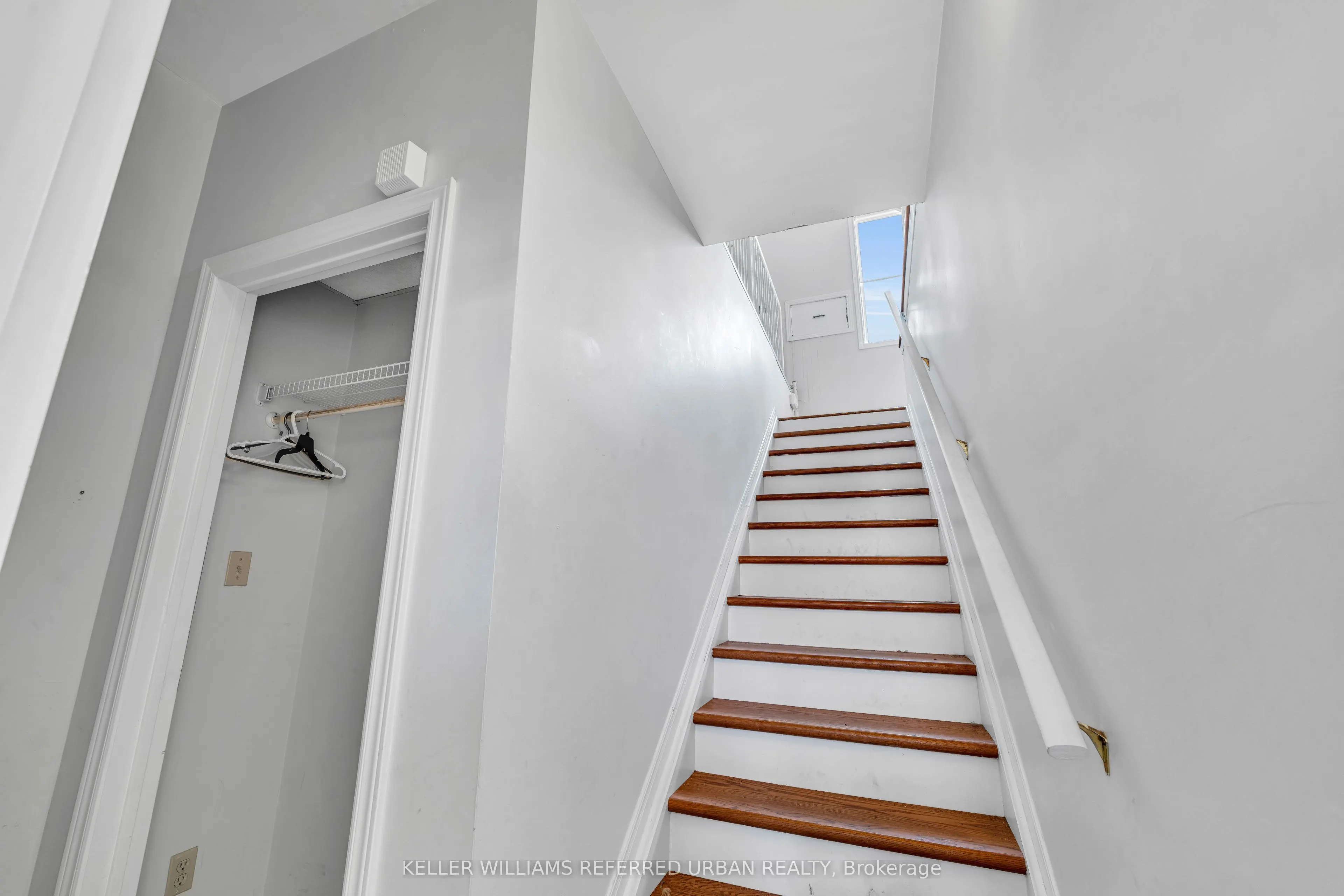 319 Division Street