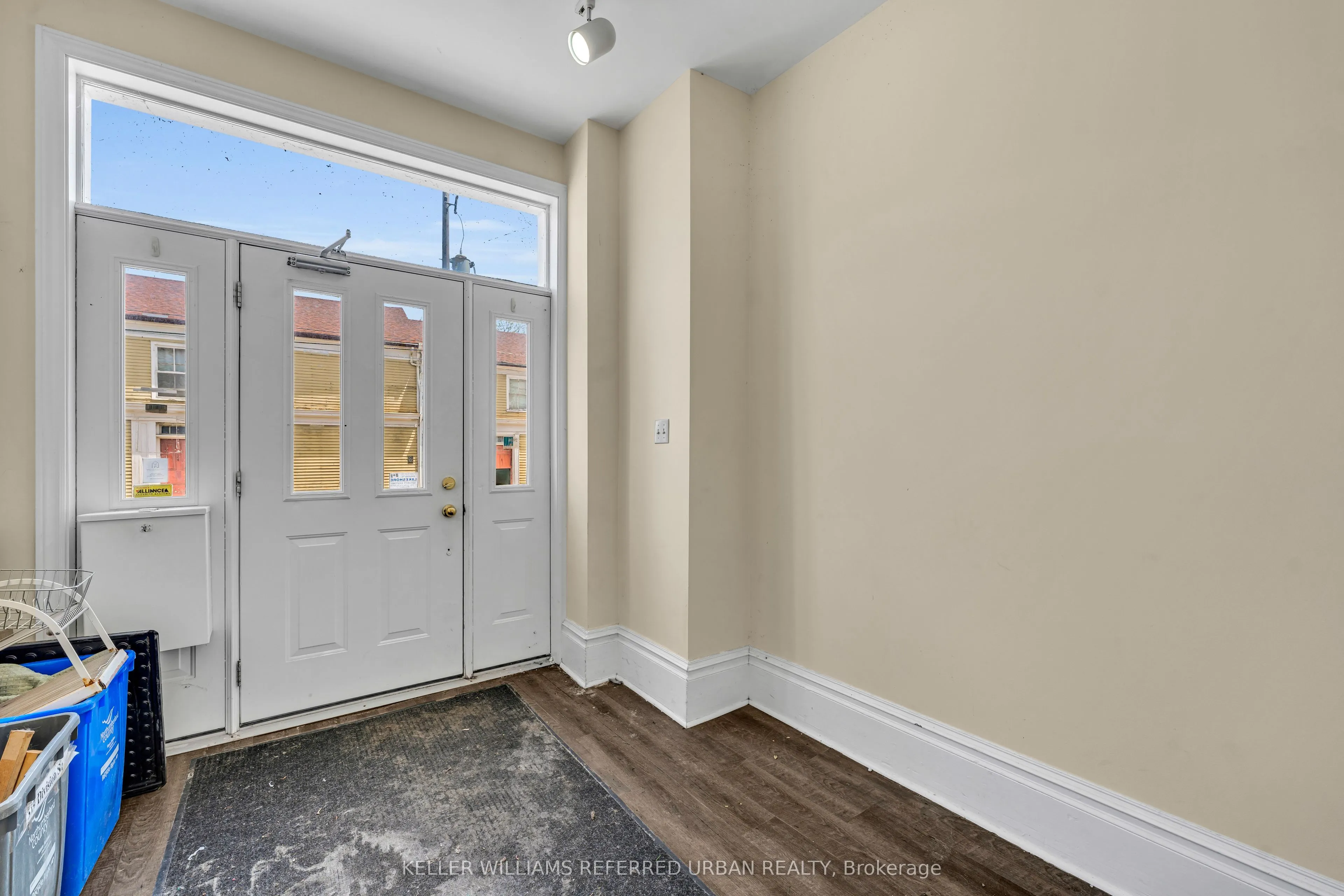 319 Division Street