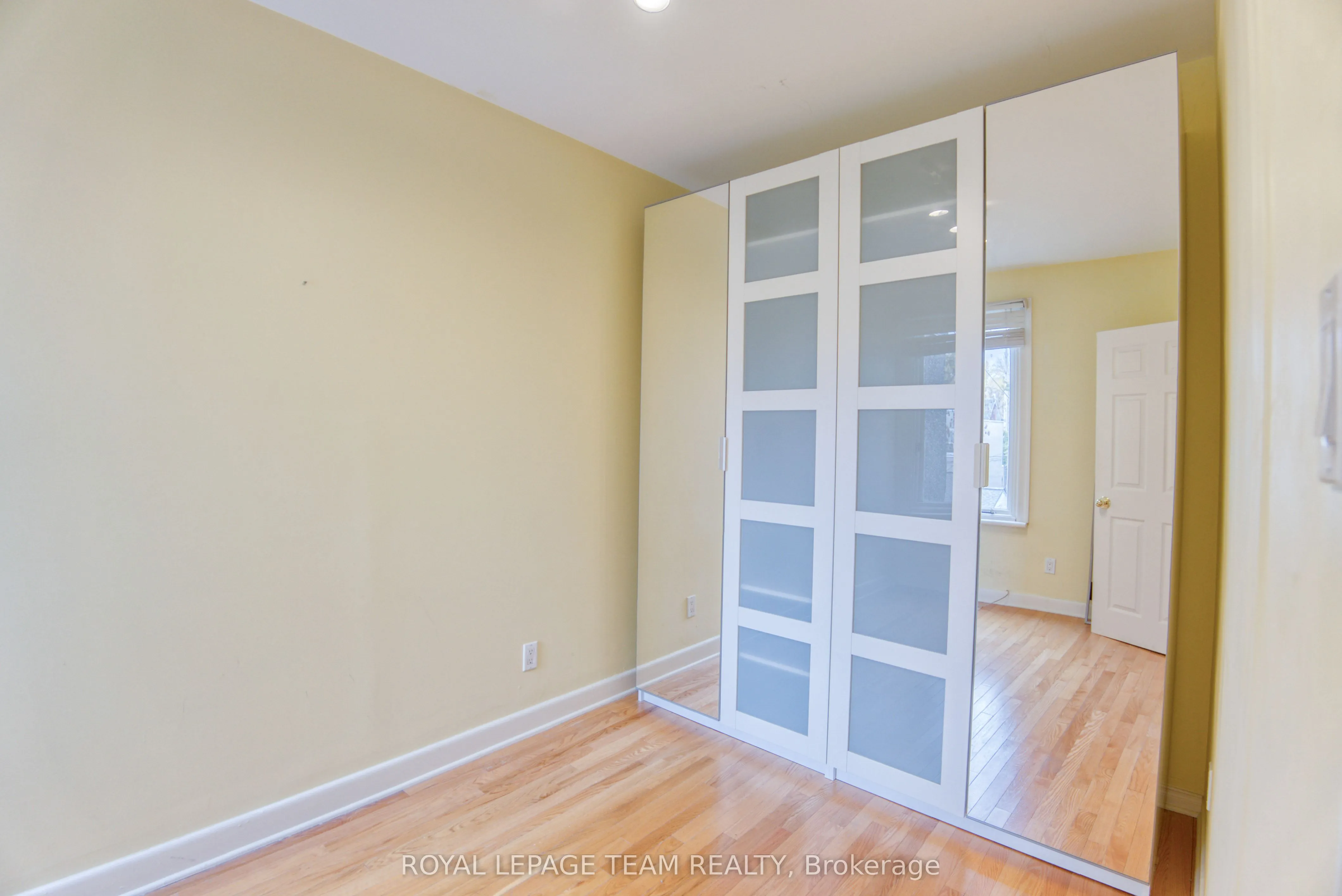 87 Guigues Avenue