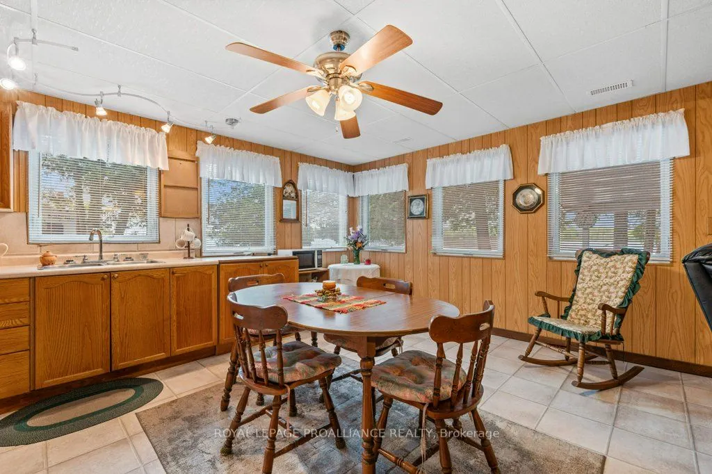 188 North Beaver Lake Road