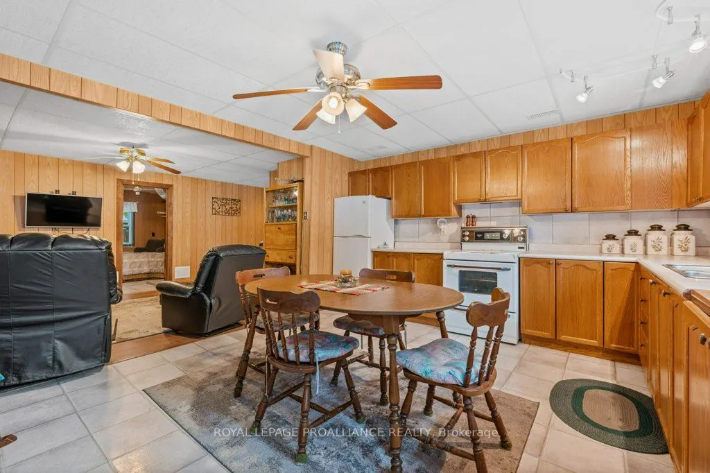188 North Beaver Lake Road