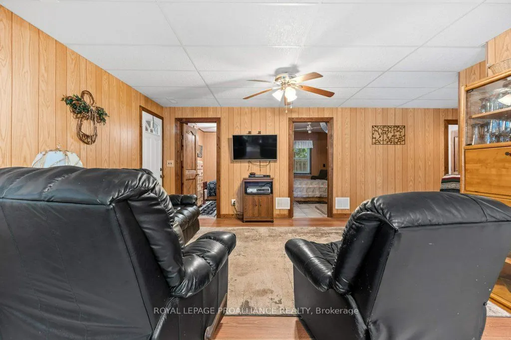 188 North Beaver Lake Road