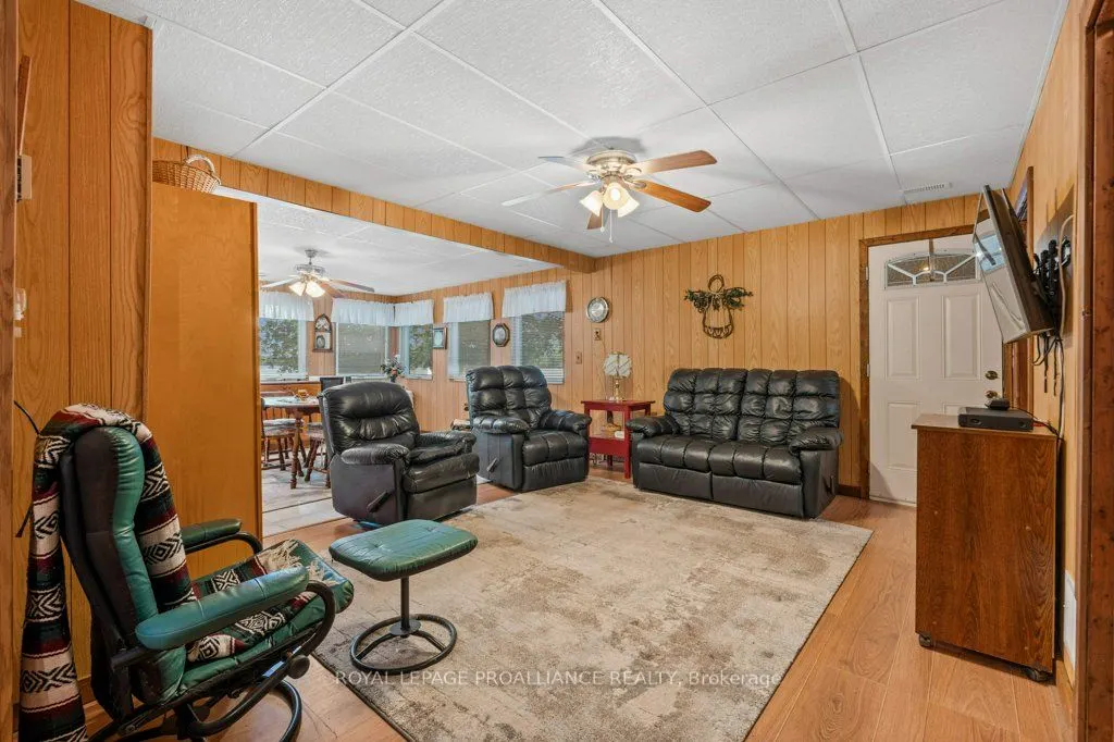 188 North Beaver Lake Road