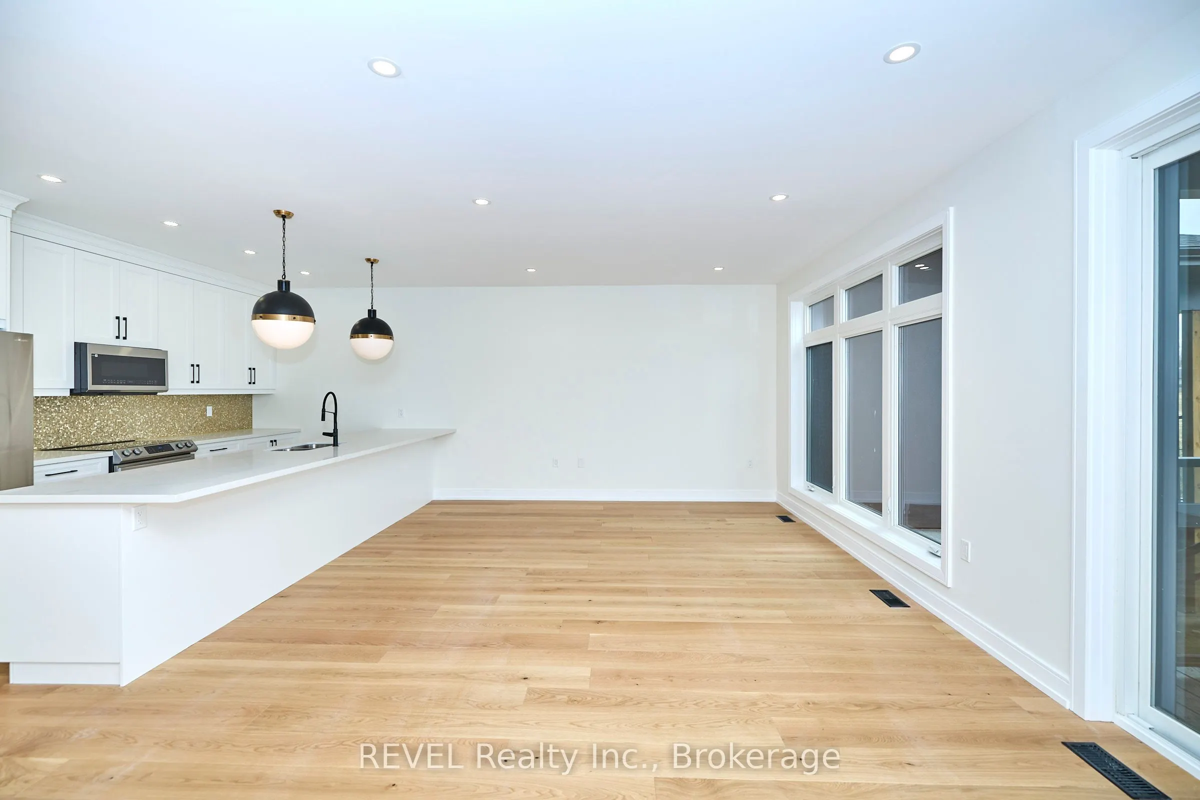 95 Port Robinson Road