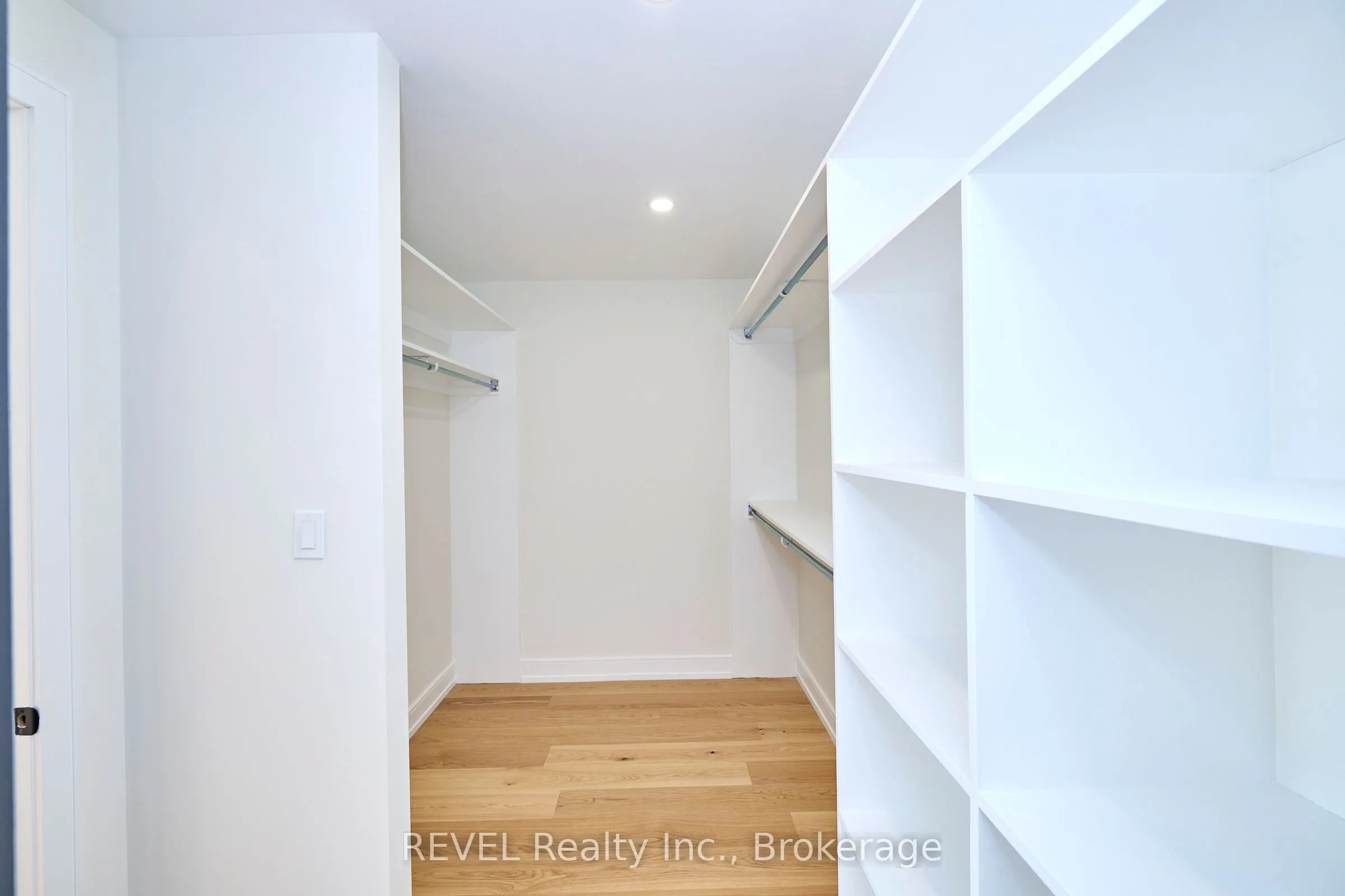 95 Port Robinson Road
