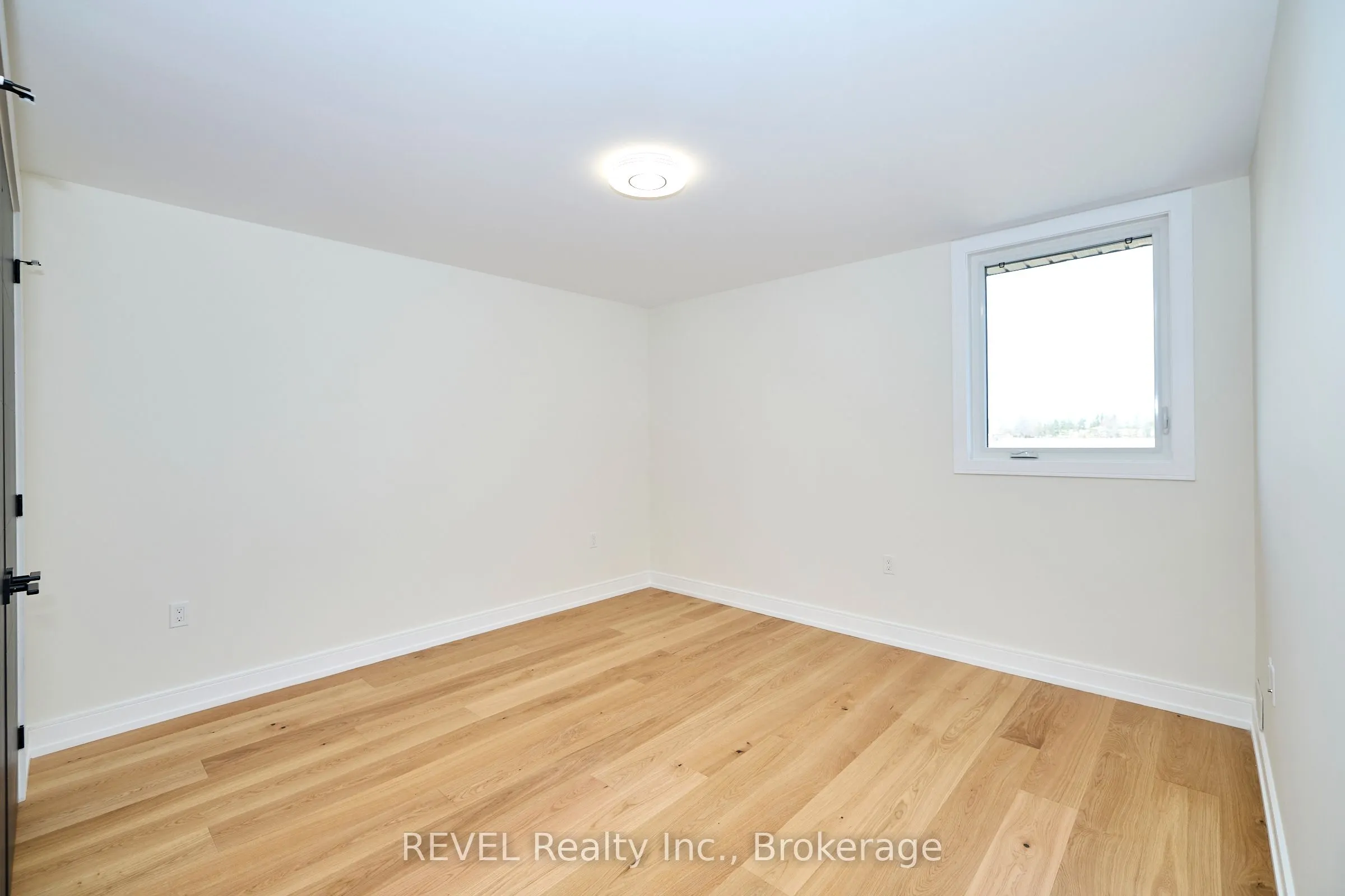 95 Port Robinson Road