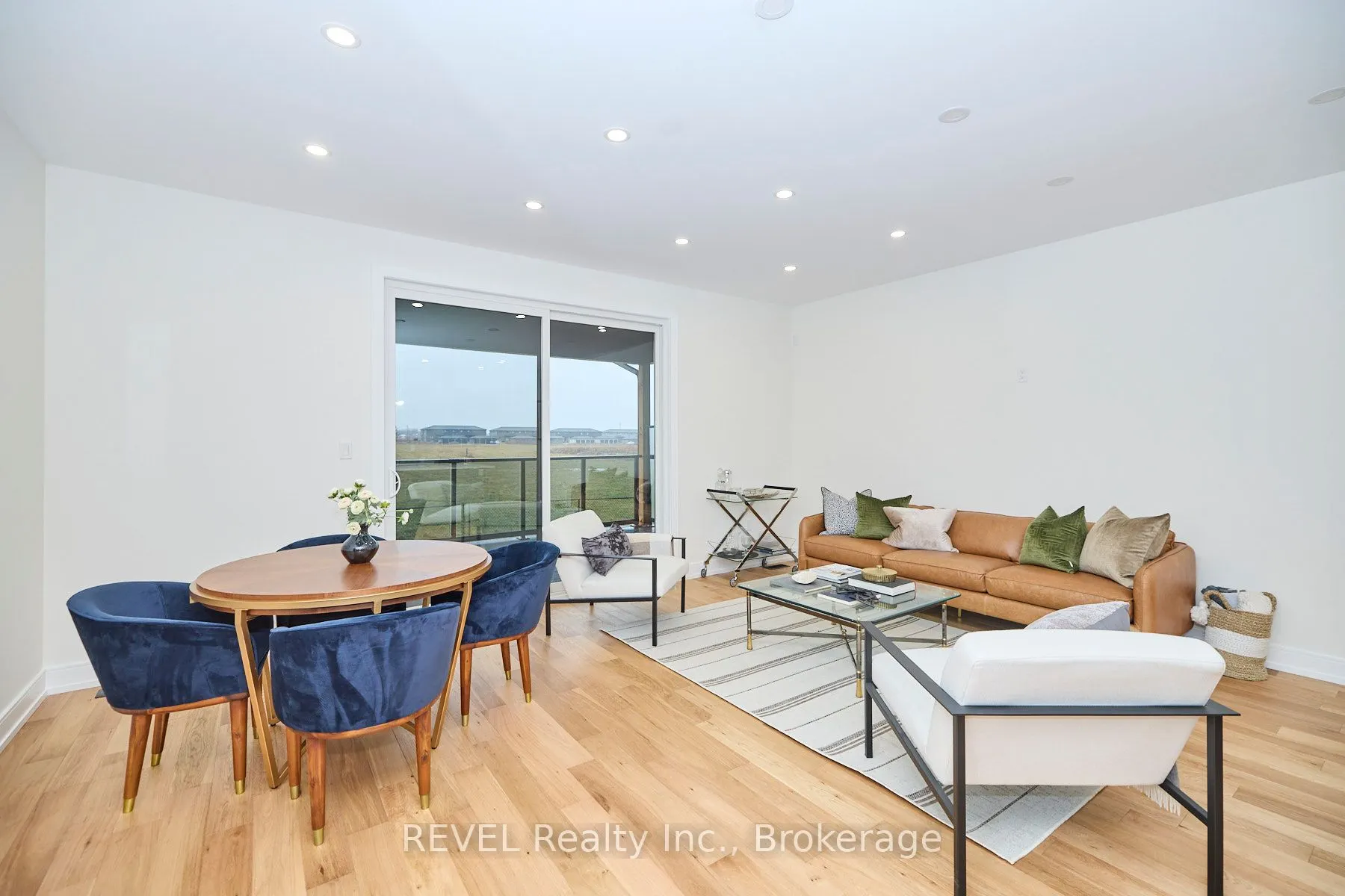 87 Port Robinson Road