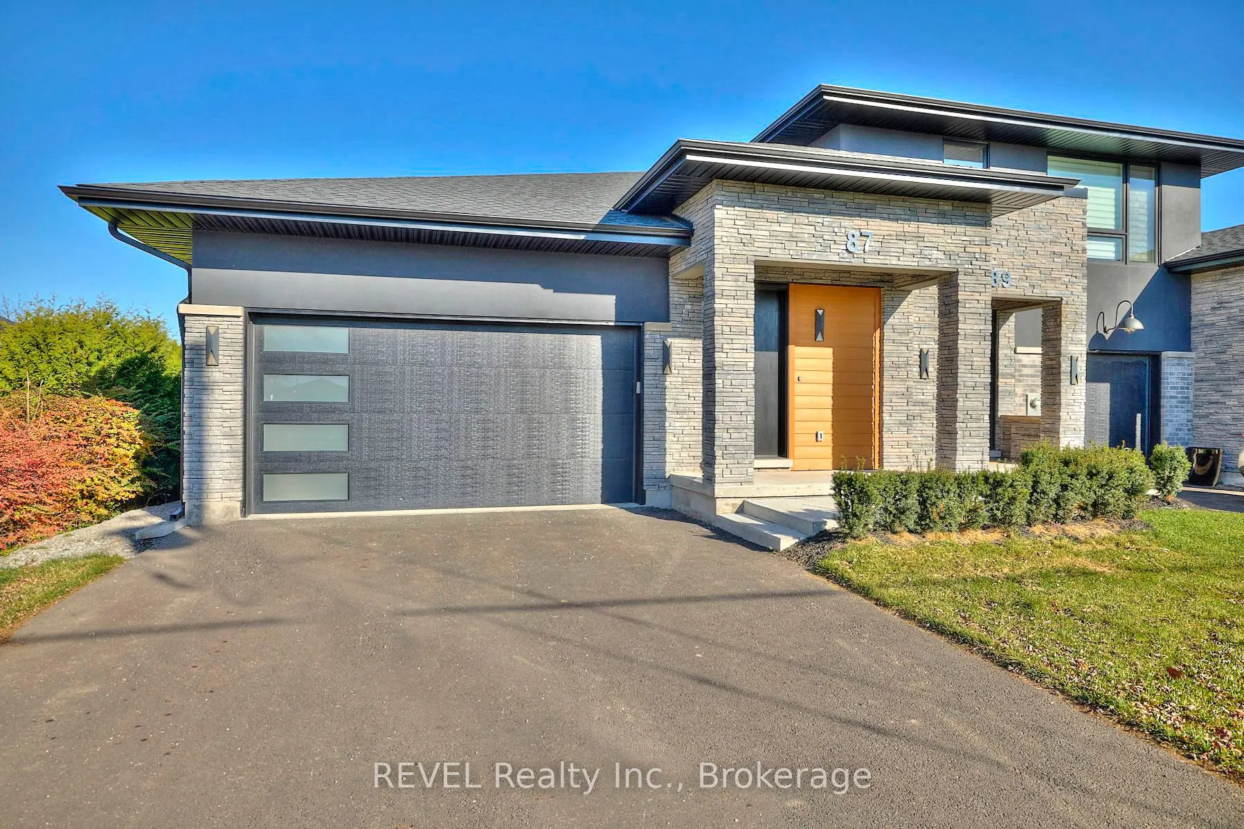 87 Port Robinson Road