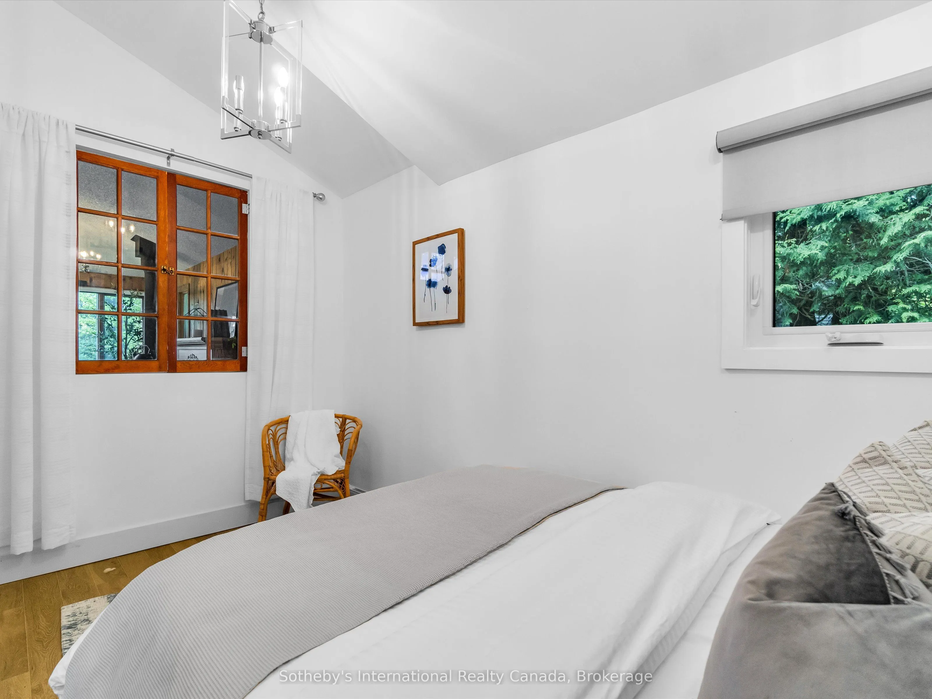 1093 Glenmount Road