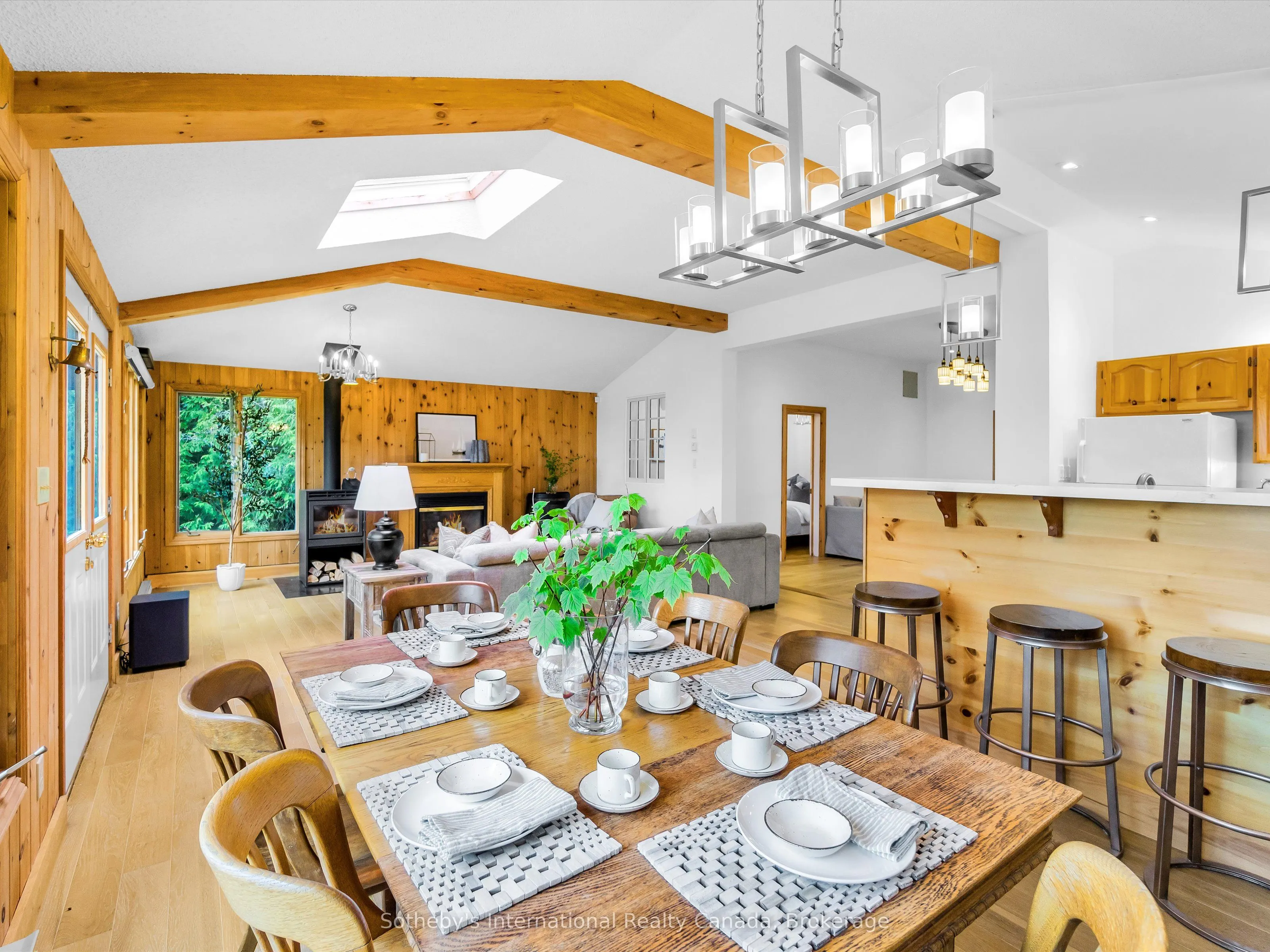 1093 Glenmount Road