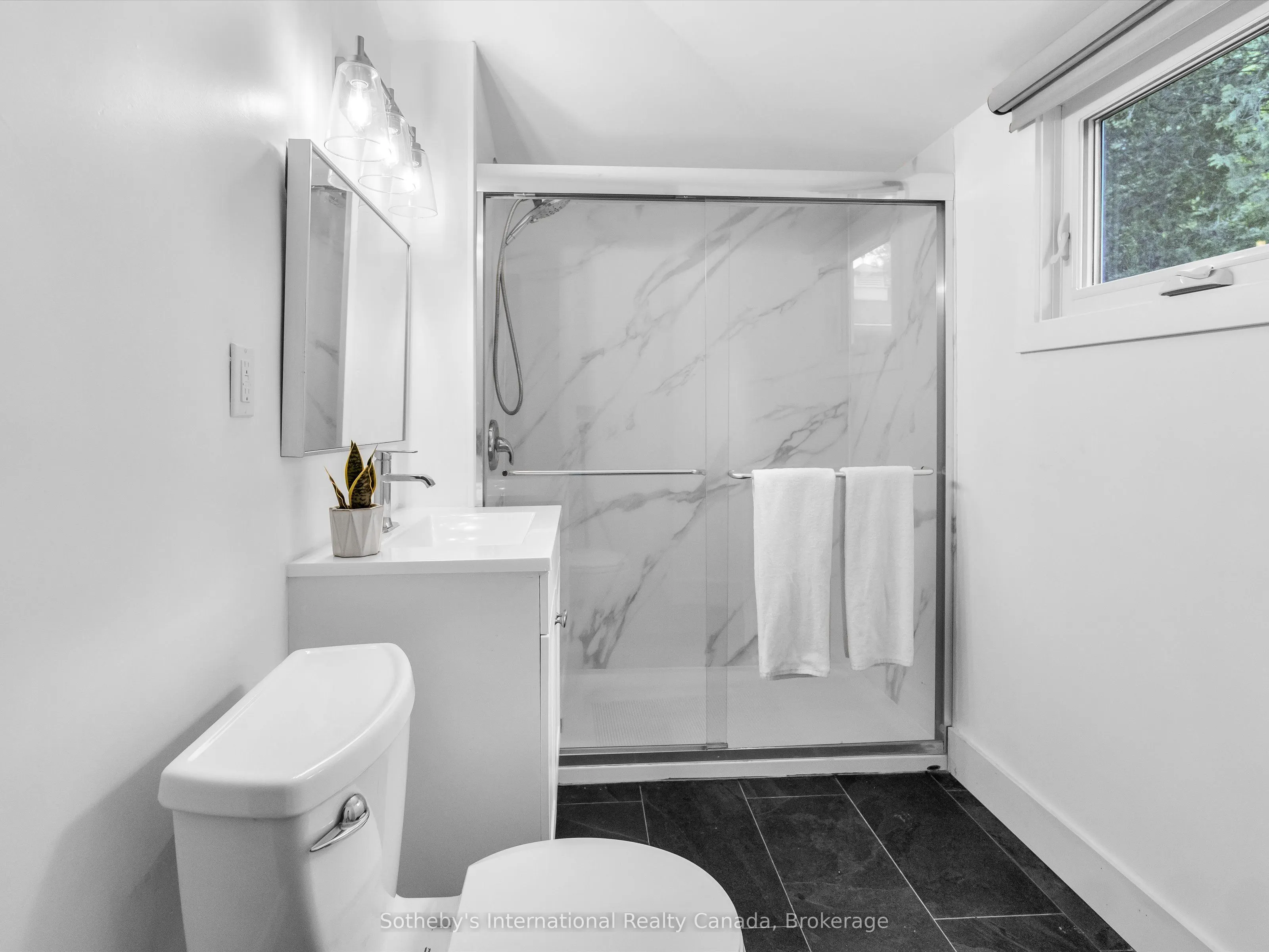 1093 Glenmount Road