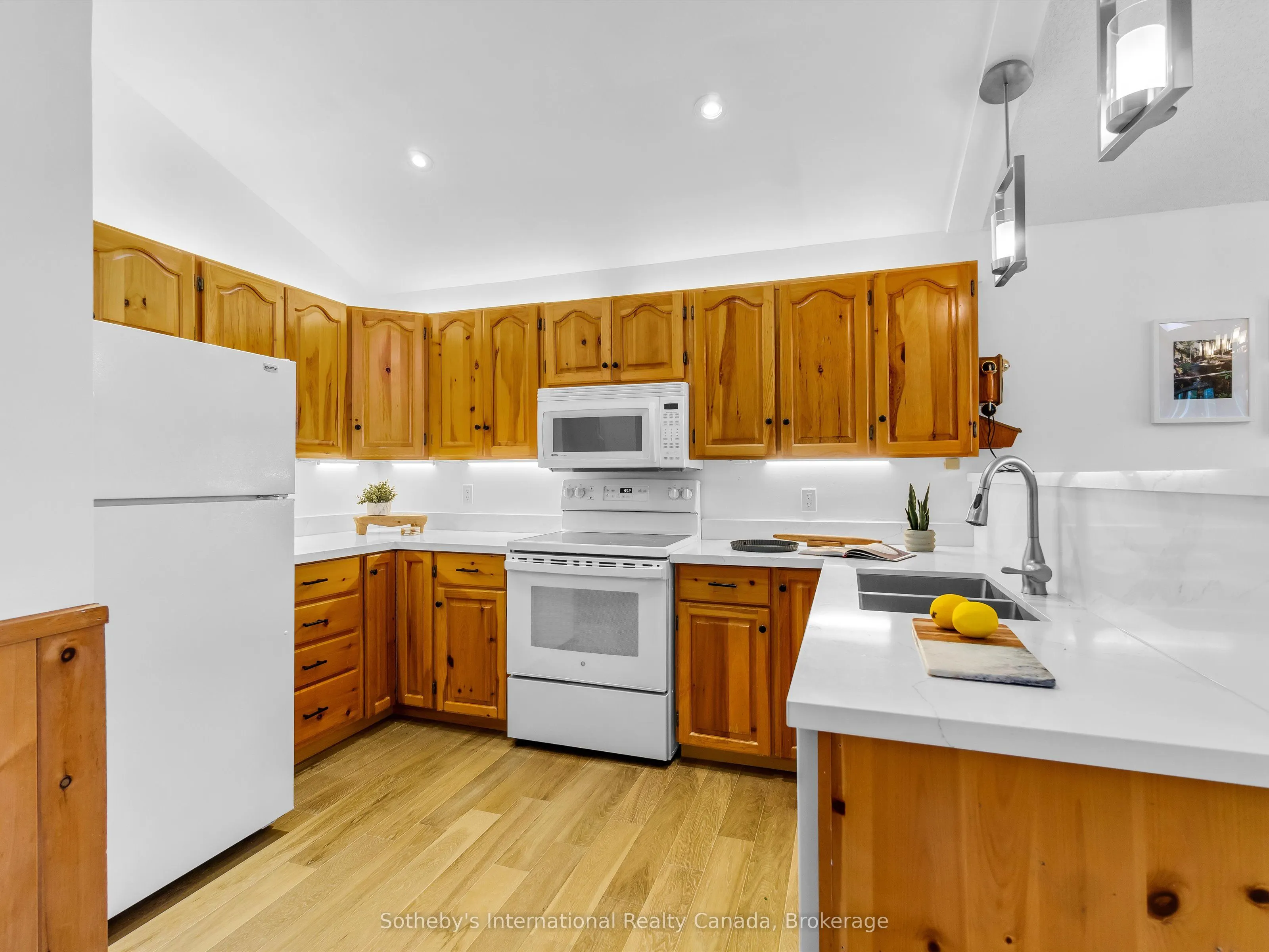 1093 Glenmount Road