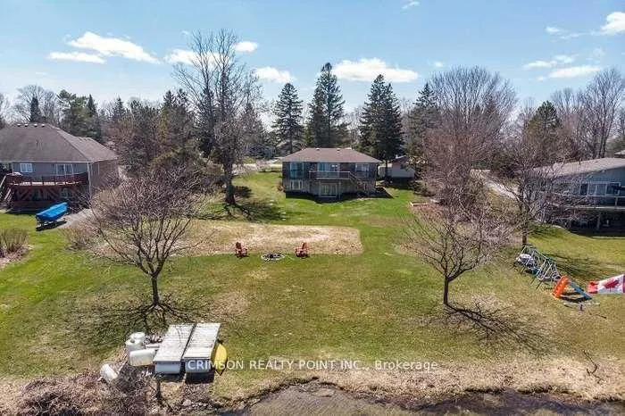 17 Shelley Drive E