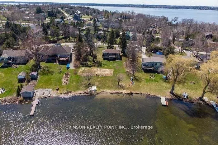 17 Shelley Drive E