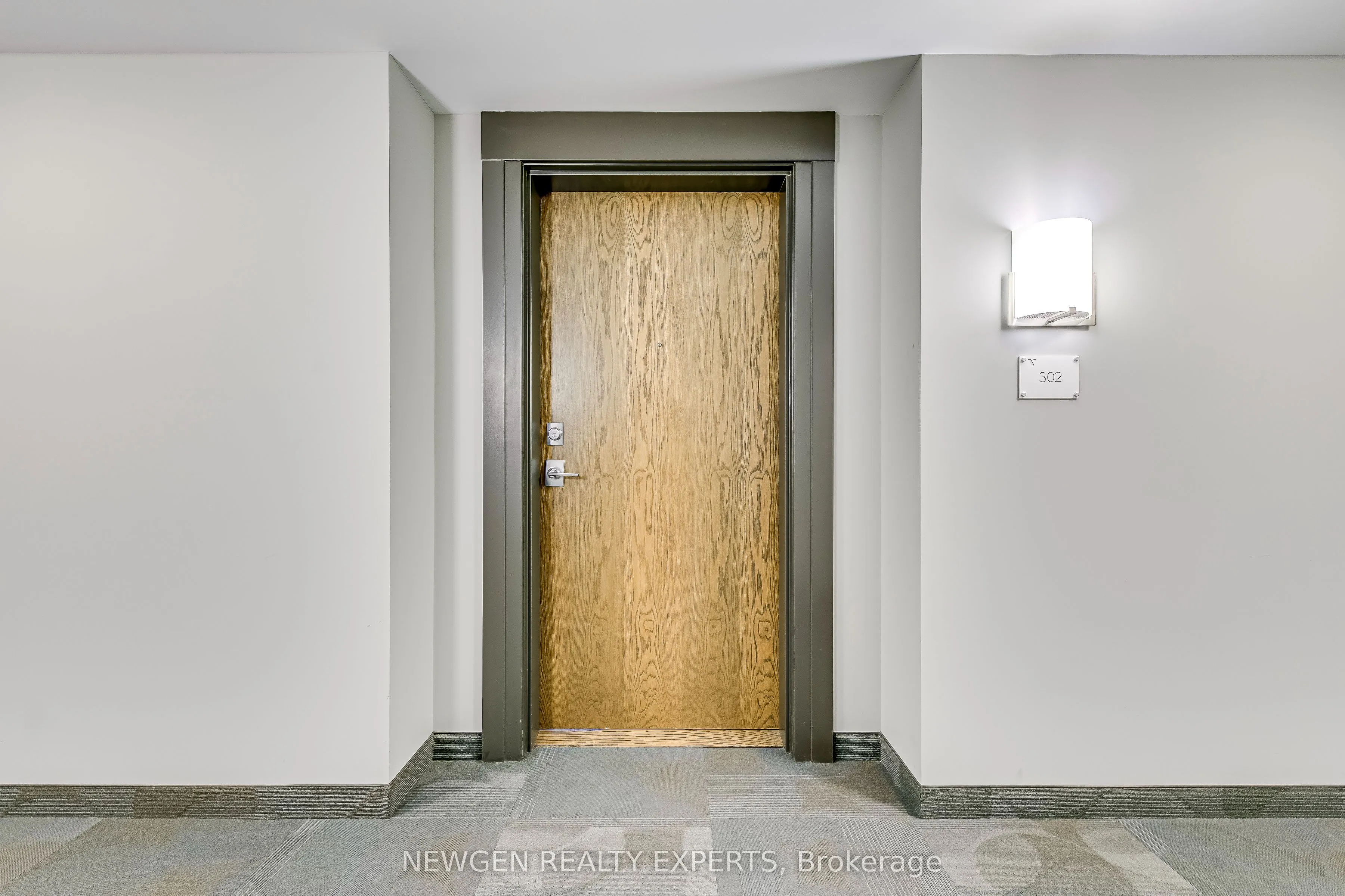 30 Hamilton Street, #302