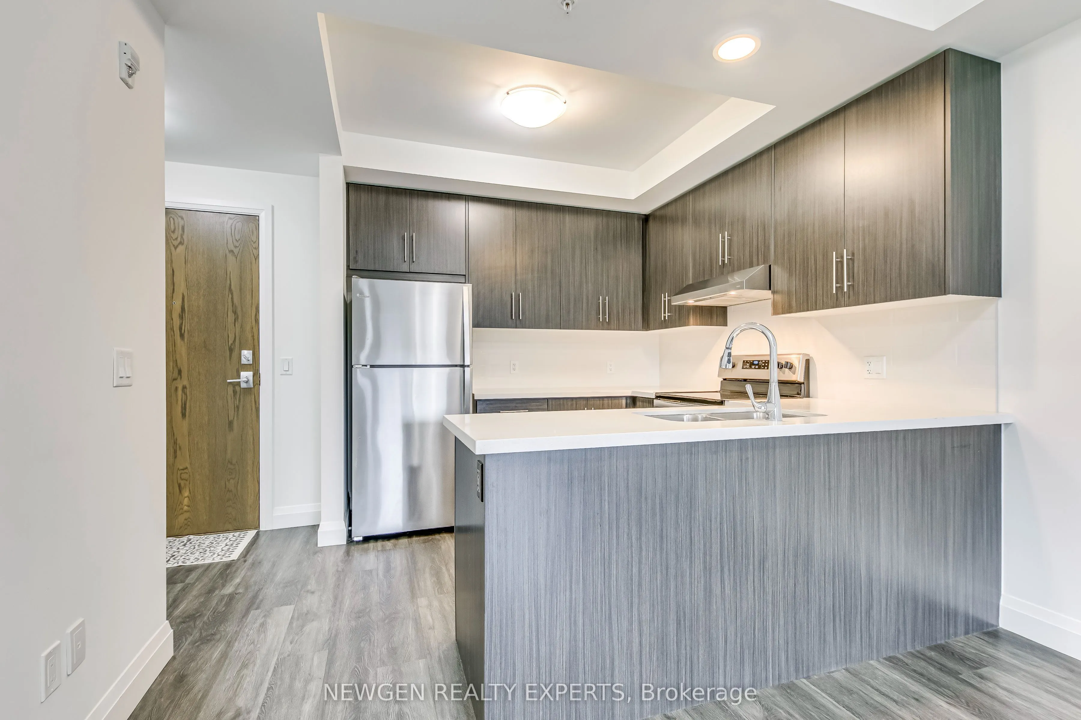 30 Hamilton Street, #302