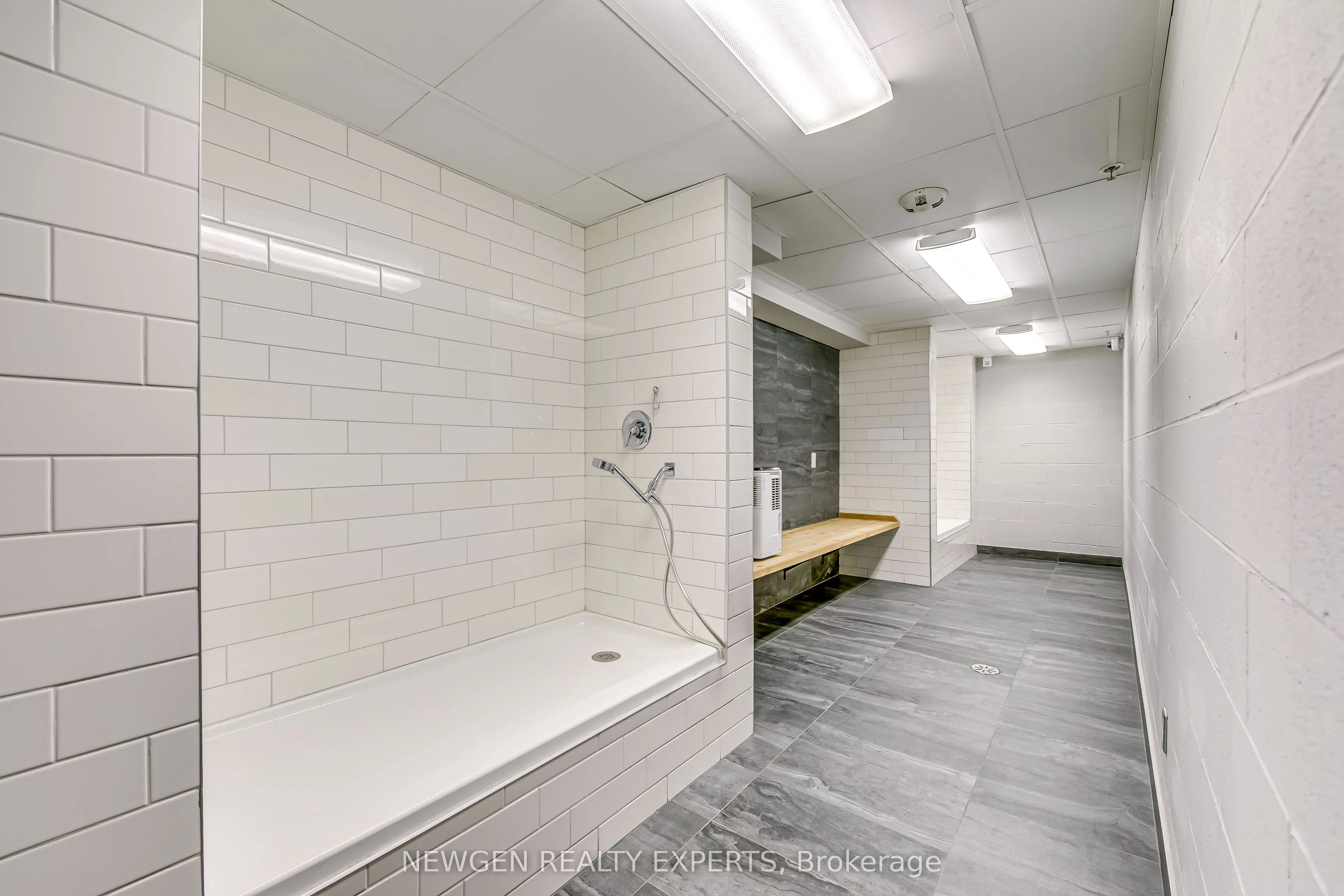 30 Hamilton Street, #302