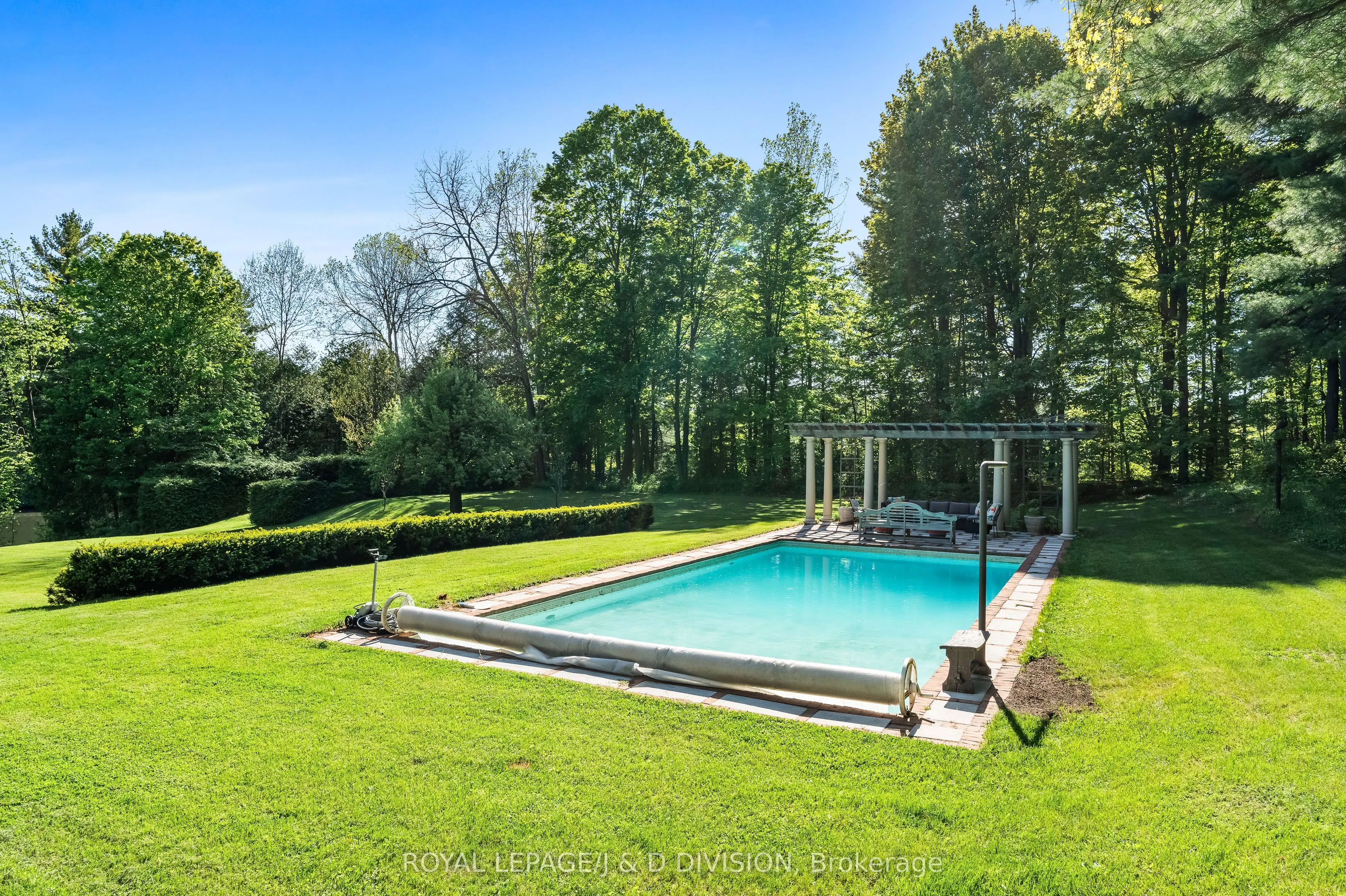 4558 County Rd 10