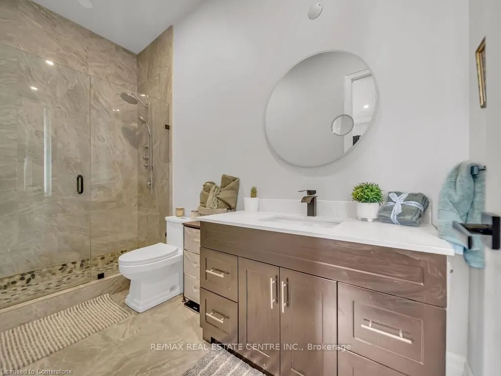 1011 TOWNLINE Road