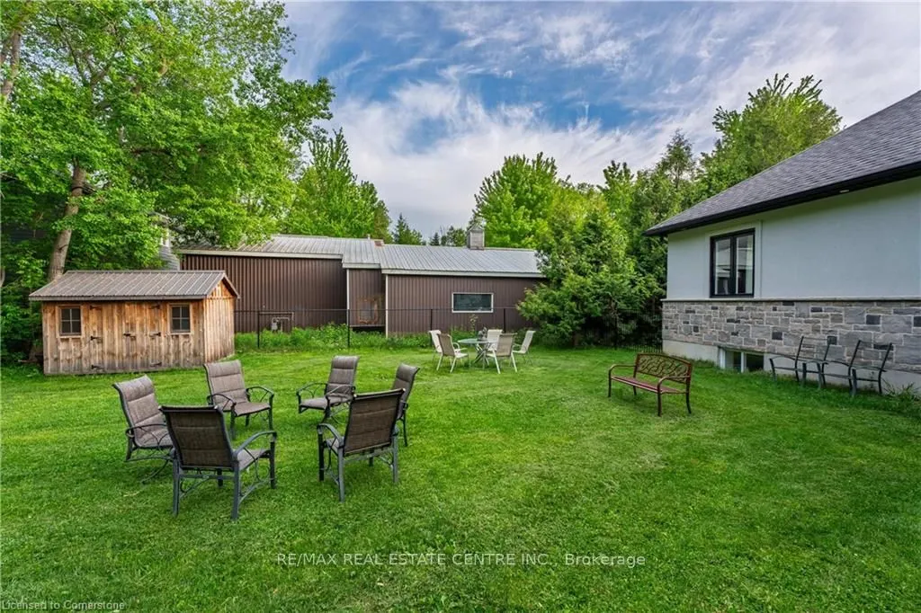 1011 TOWNLINE Road