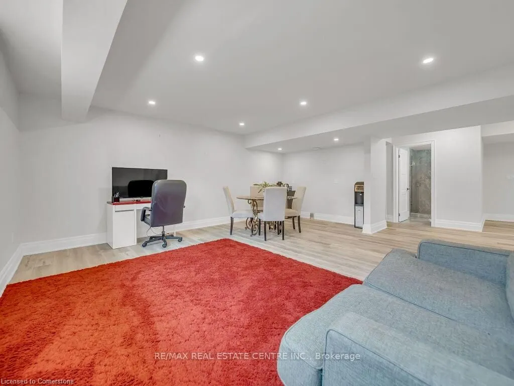 1011 TOWNLINE Road