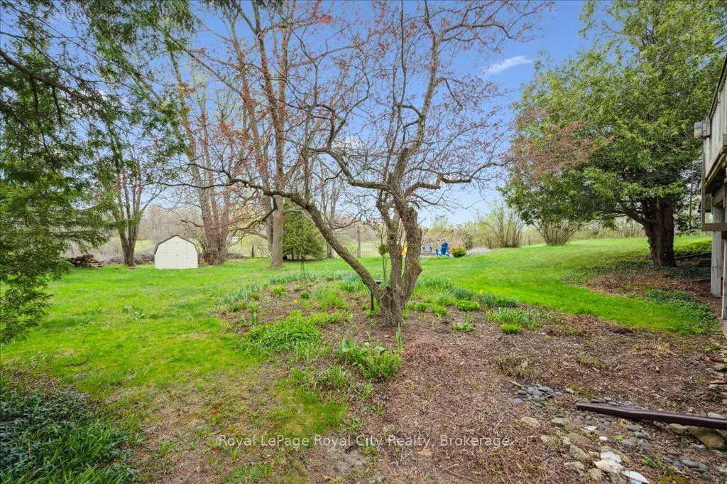 4540 20 Side Road N