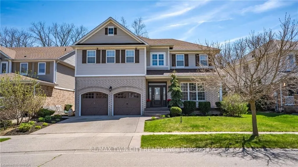 35 Hunter Way