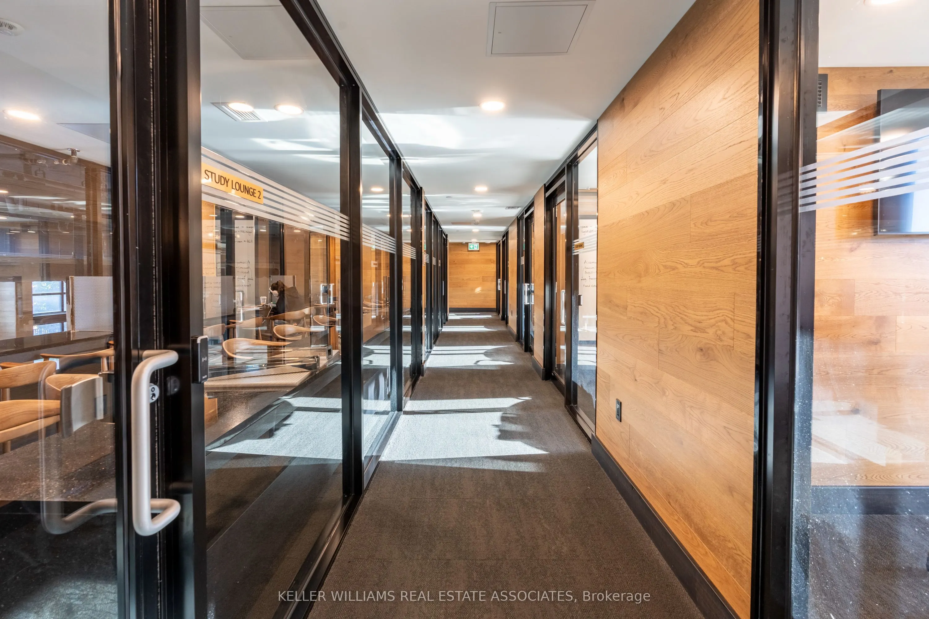 145 Columbia Street W, #514