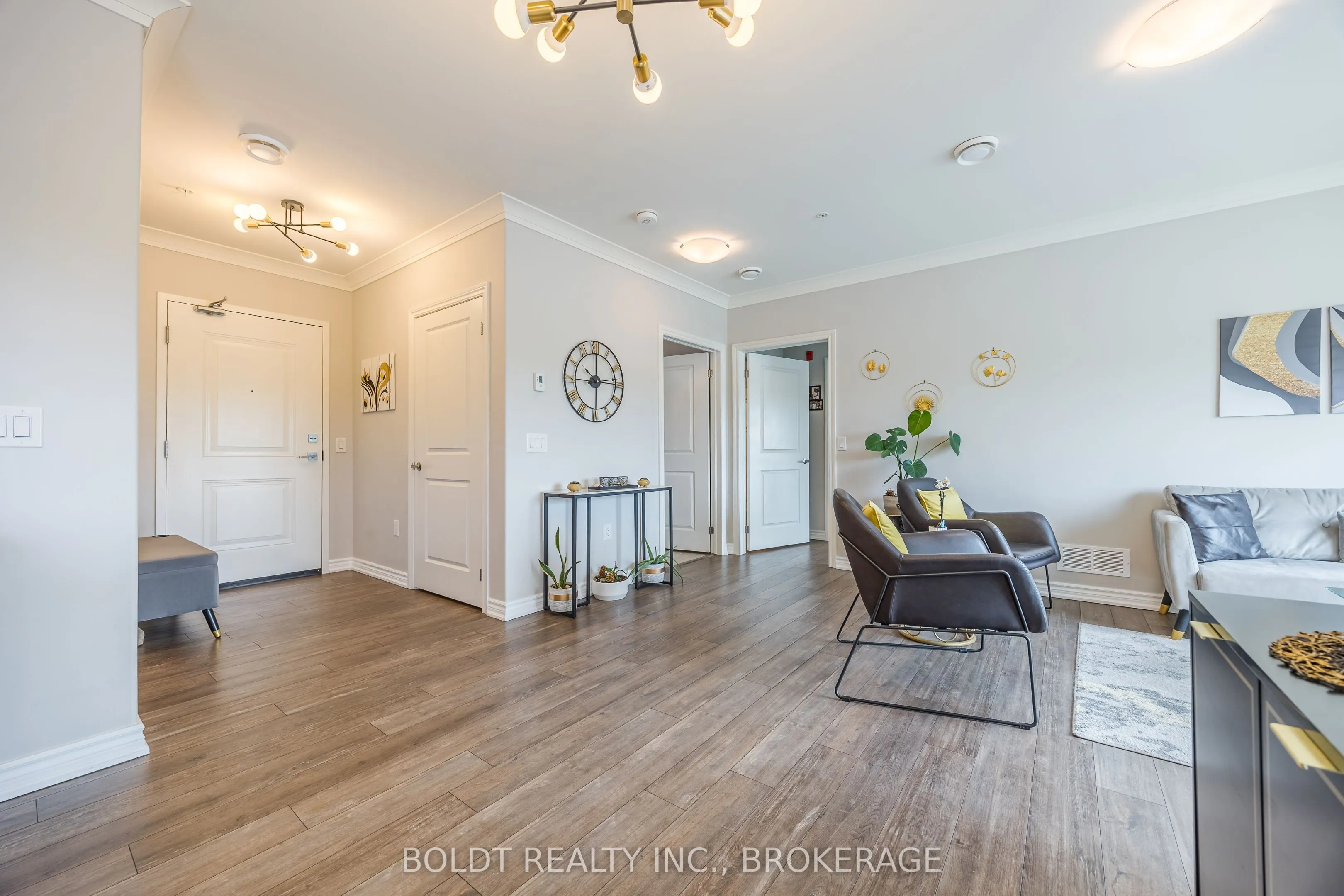 16 Wood Street, #507