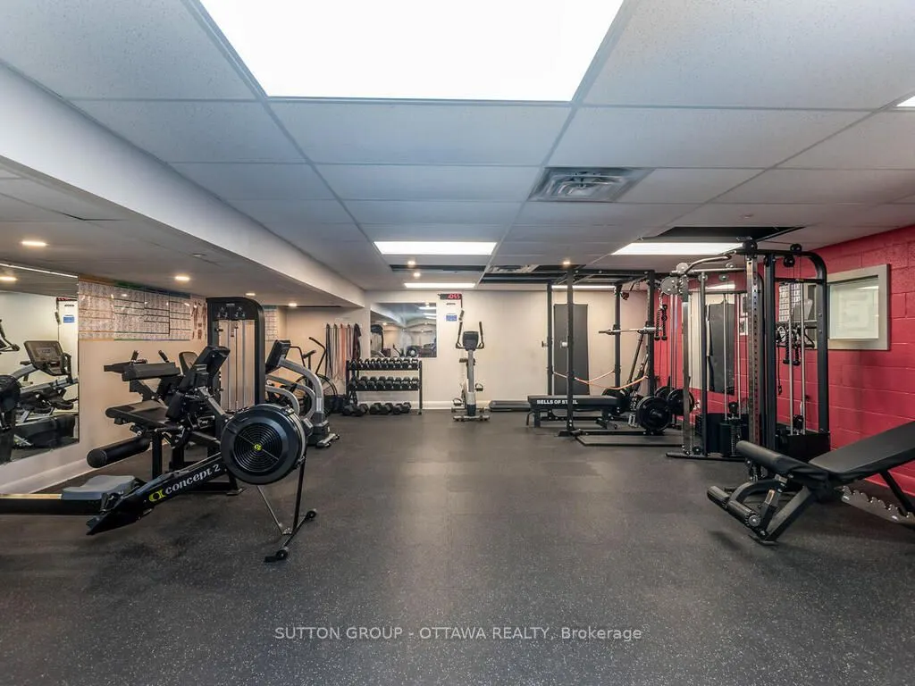 2951 Riverside Drive, #203