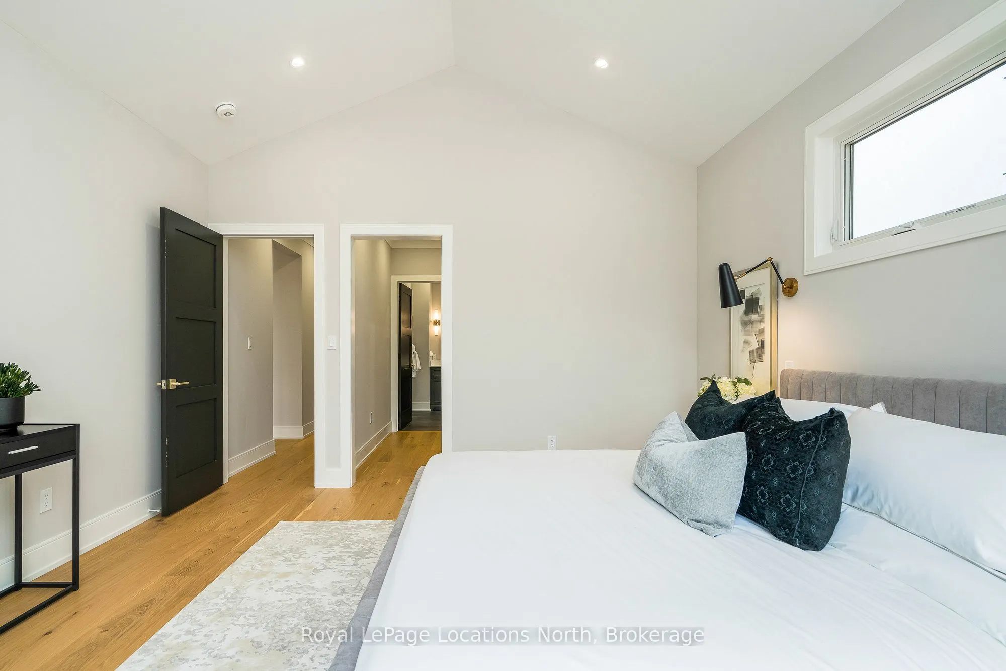 30 Hilton Lane, #20