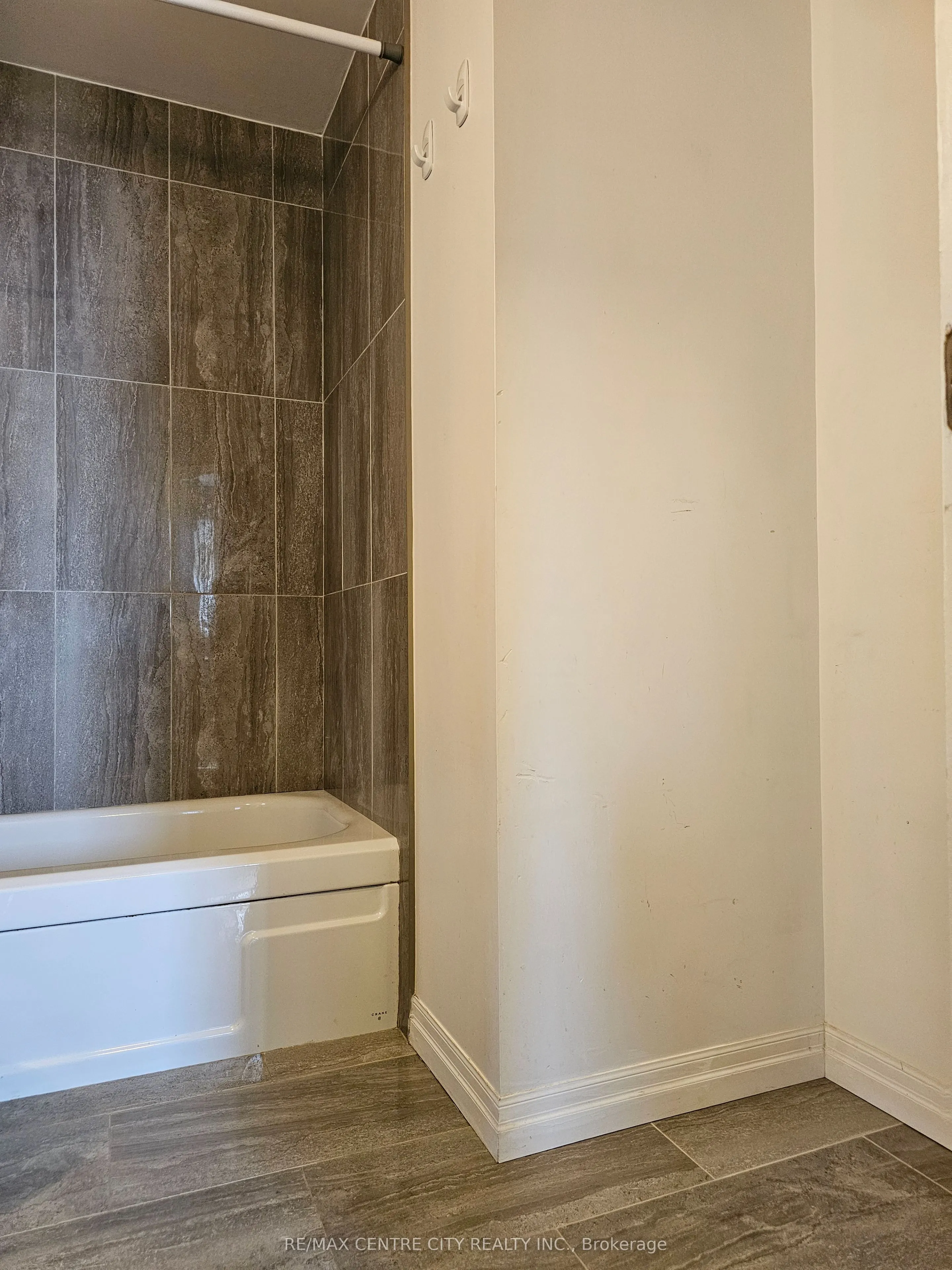 1102 Jalna Boulevard #601