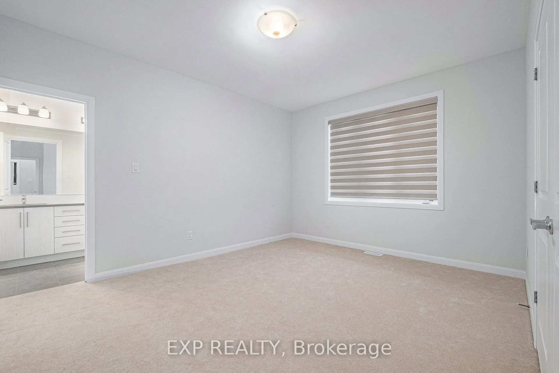 528 Anchor Circle