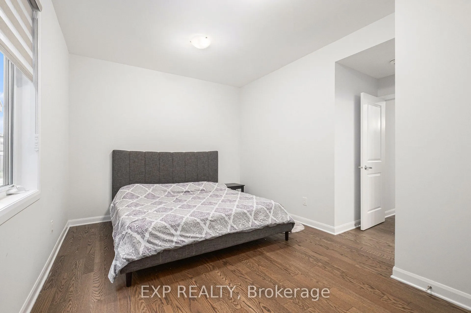 528 Anchor Circle