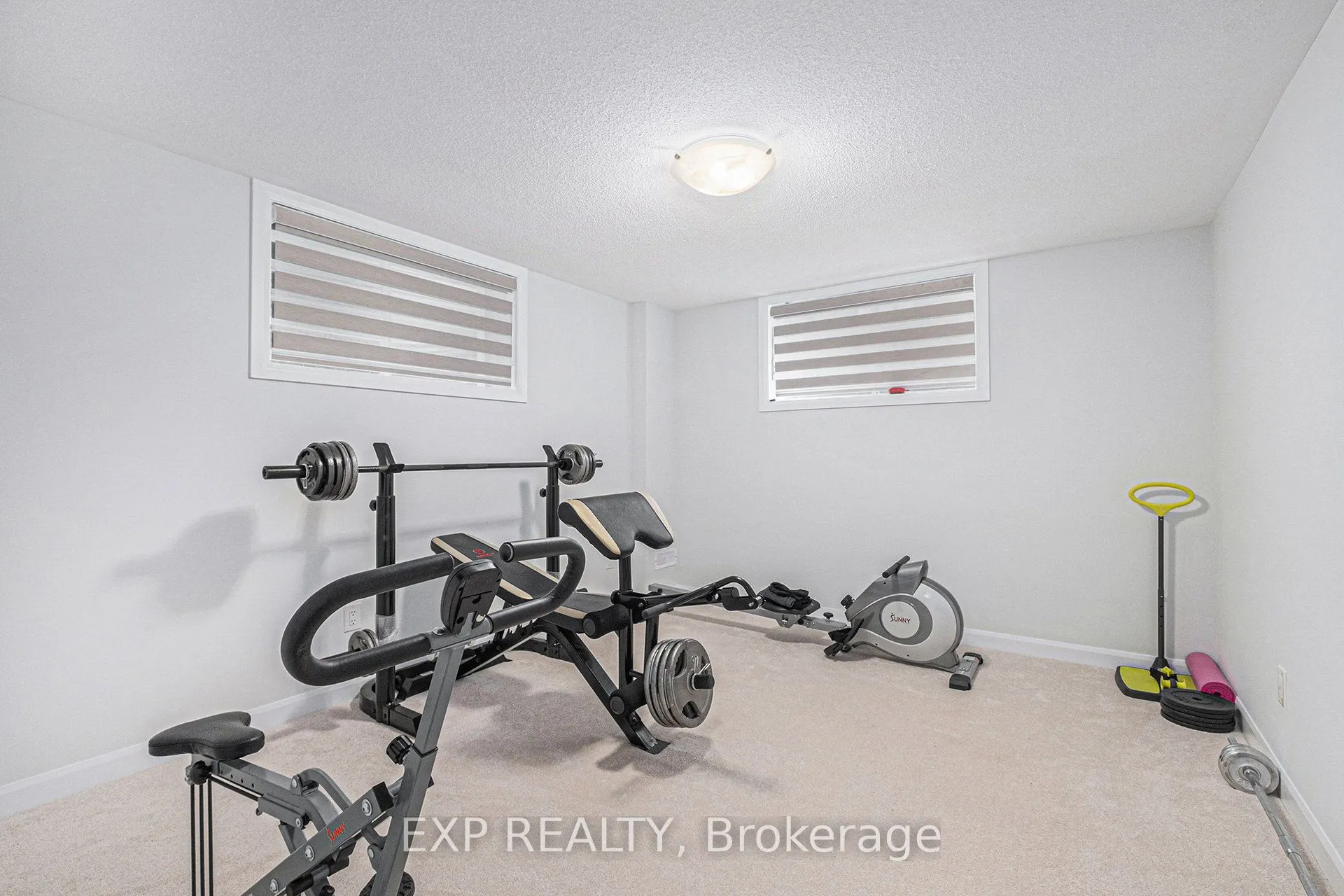 528 Anchor Circle