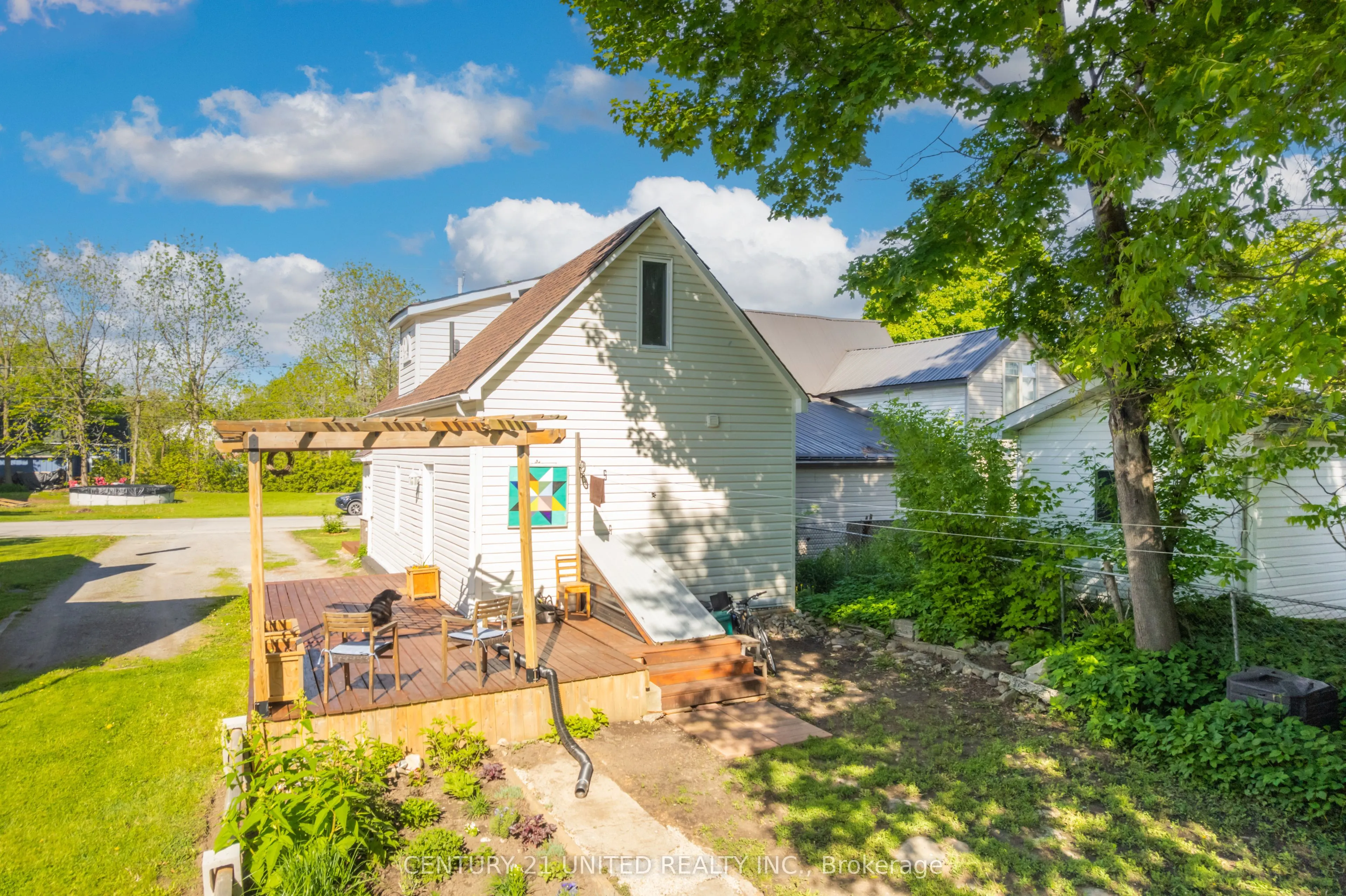 39 Raglan Street S