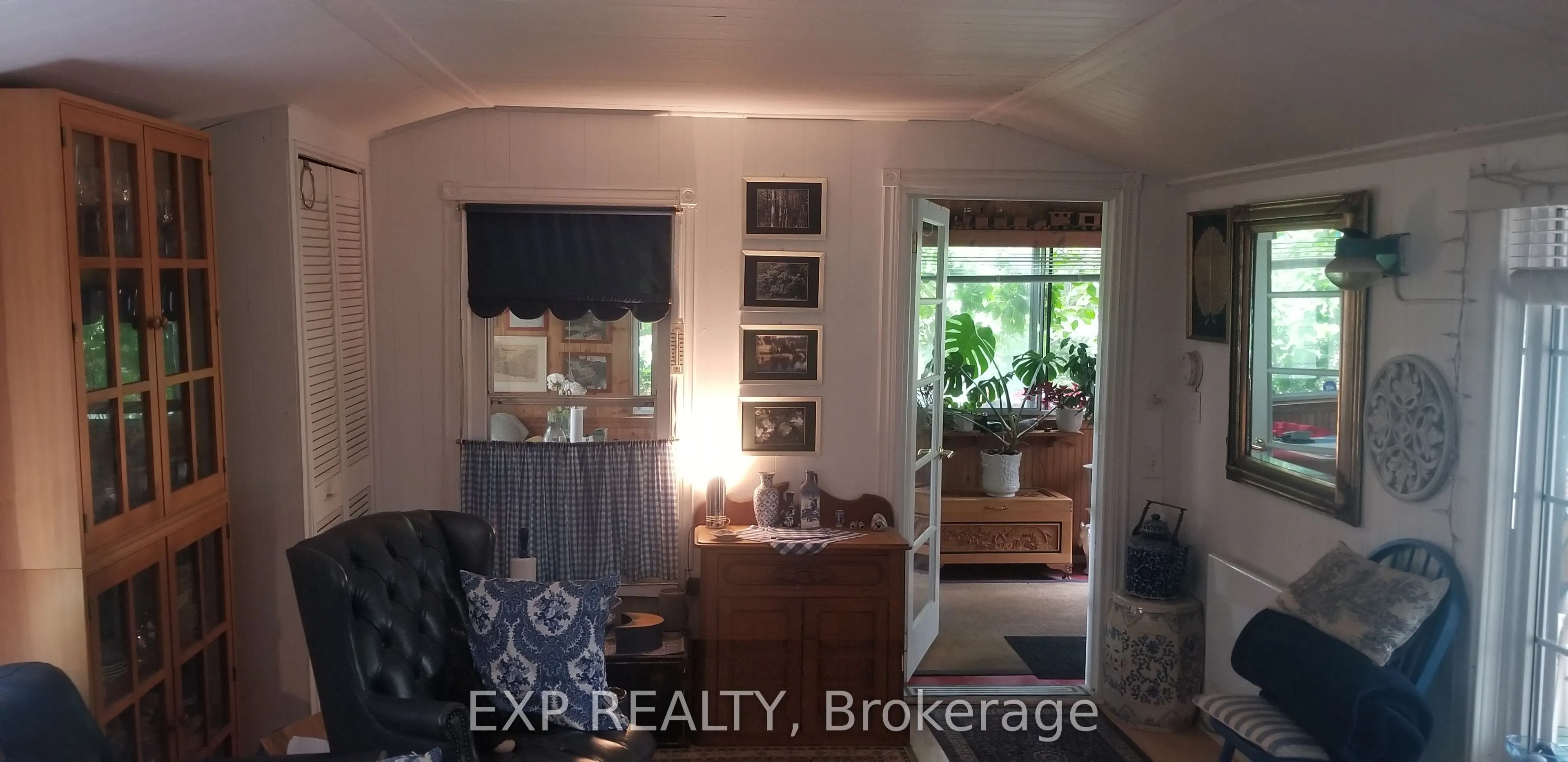 5693 East Townline Road