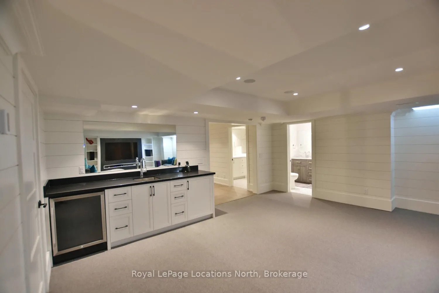 277 JOZO WEIDER Boulevard #902