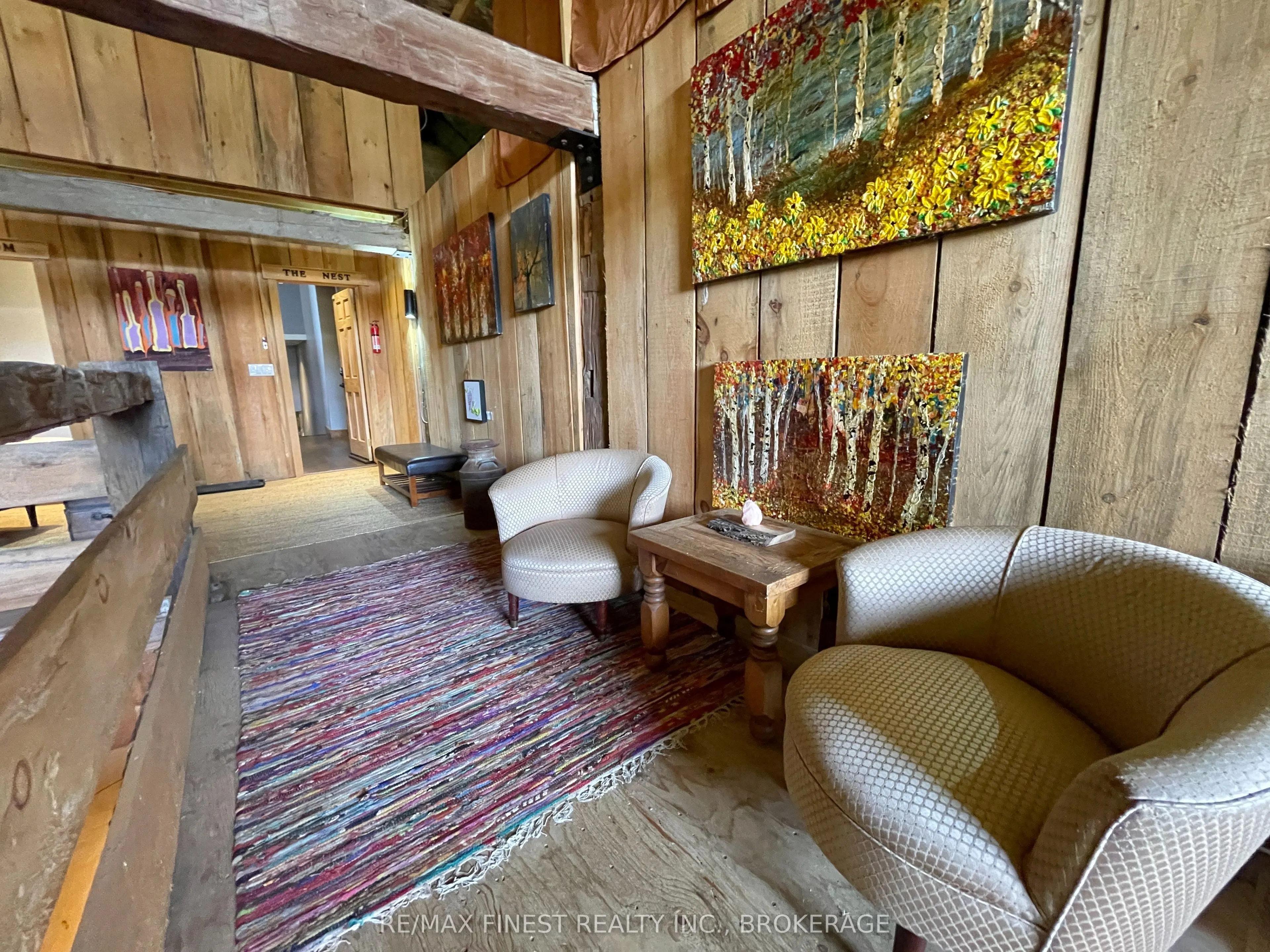 9261 Highway 33