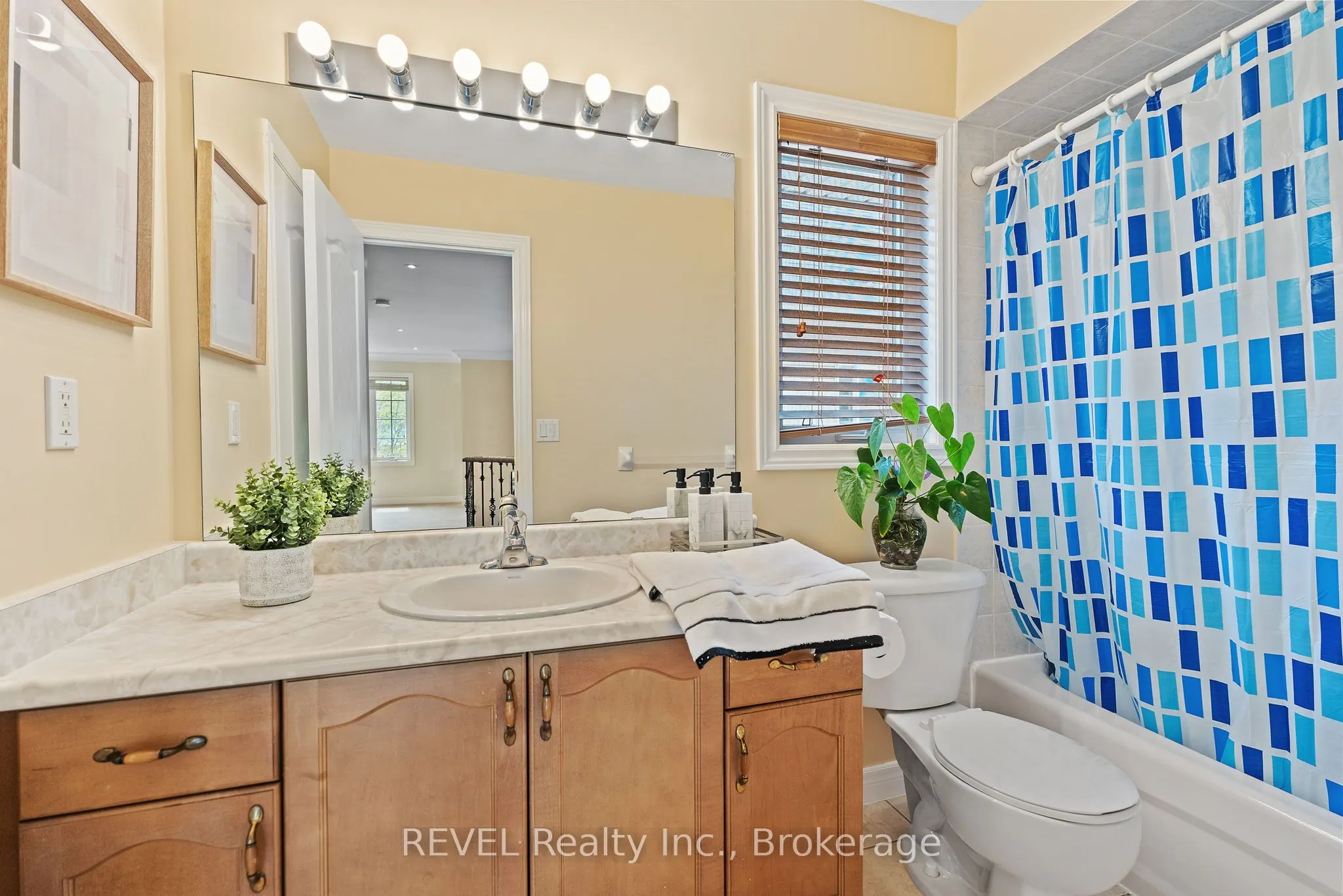 42 Vinifera Drive