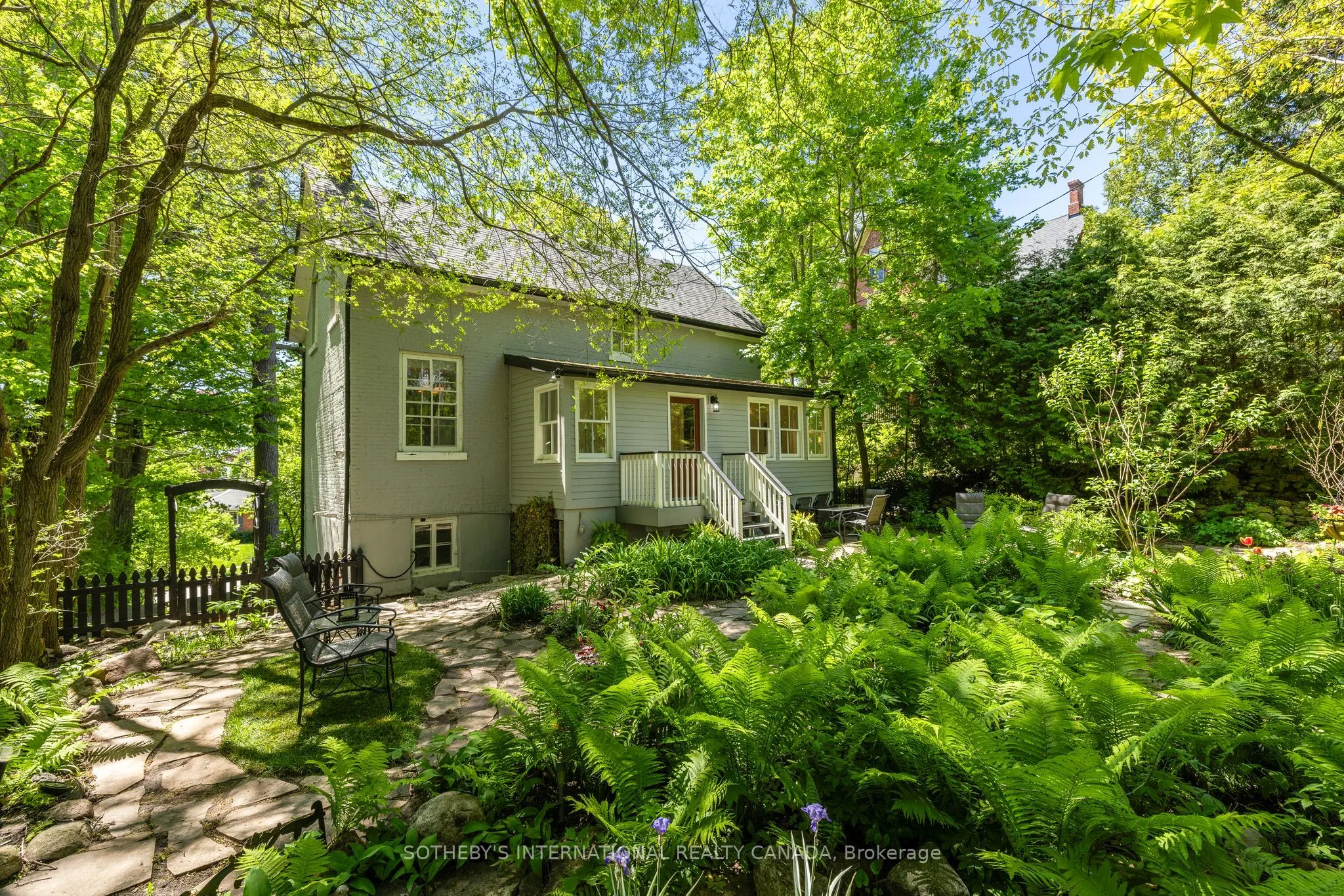 72 Augusta Street
