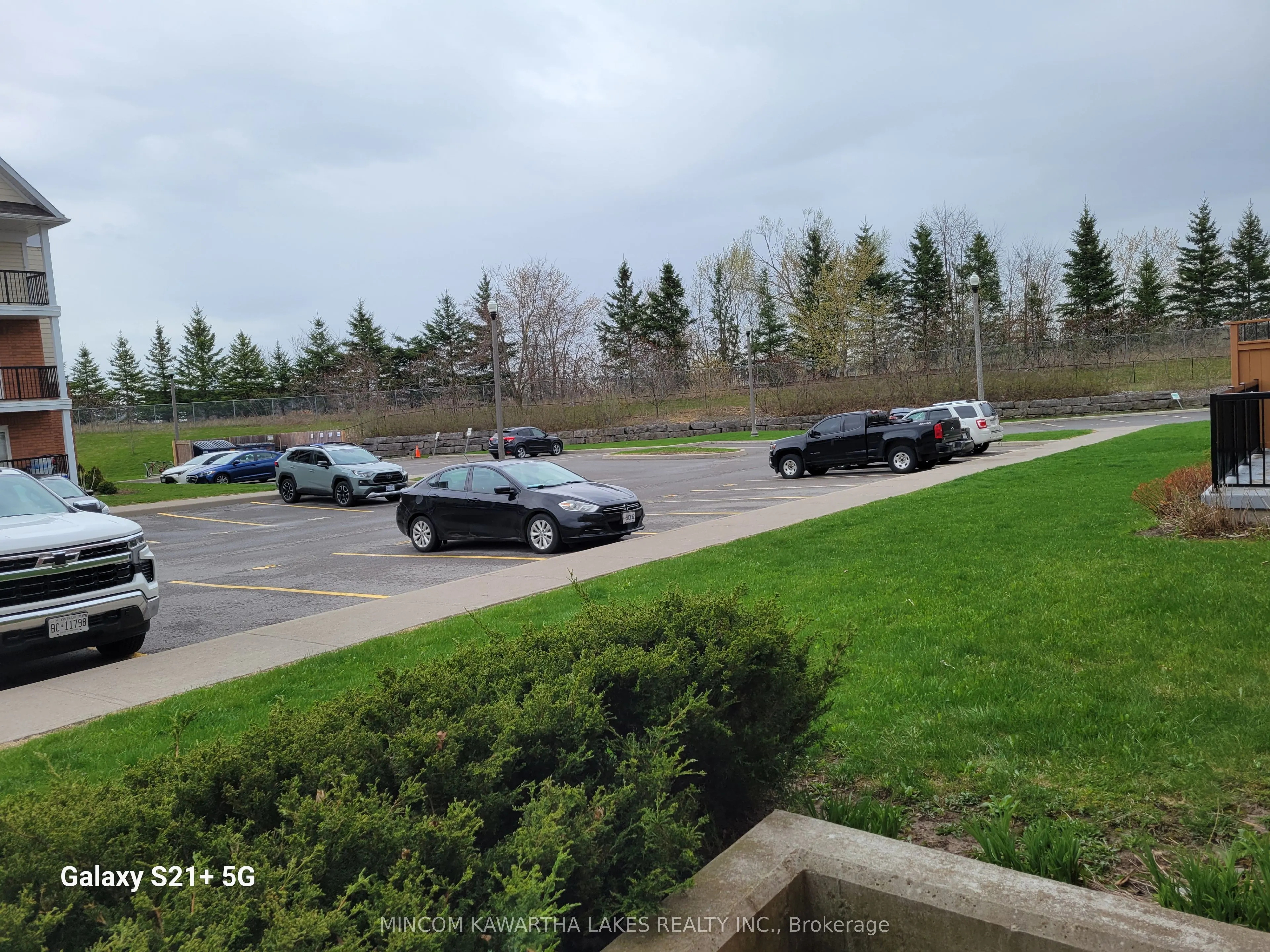 306 Spillsbury Drive, #102