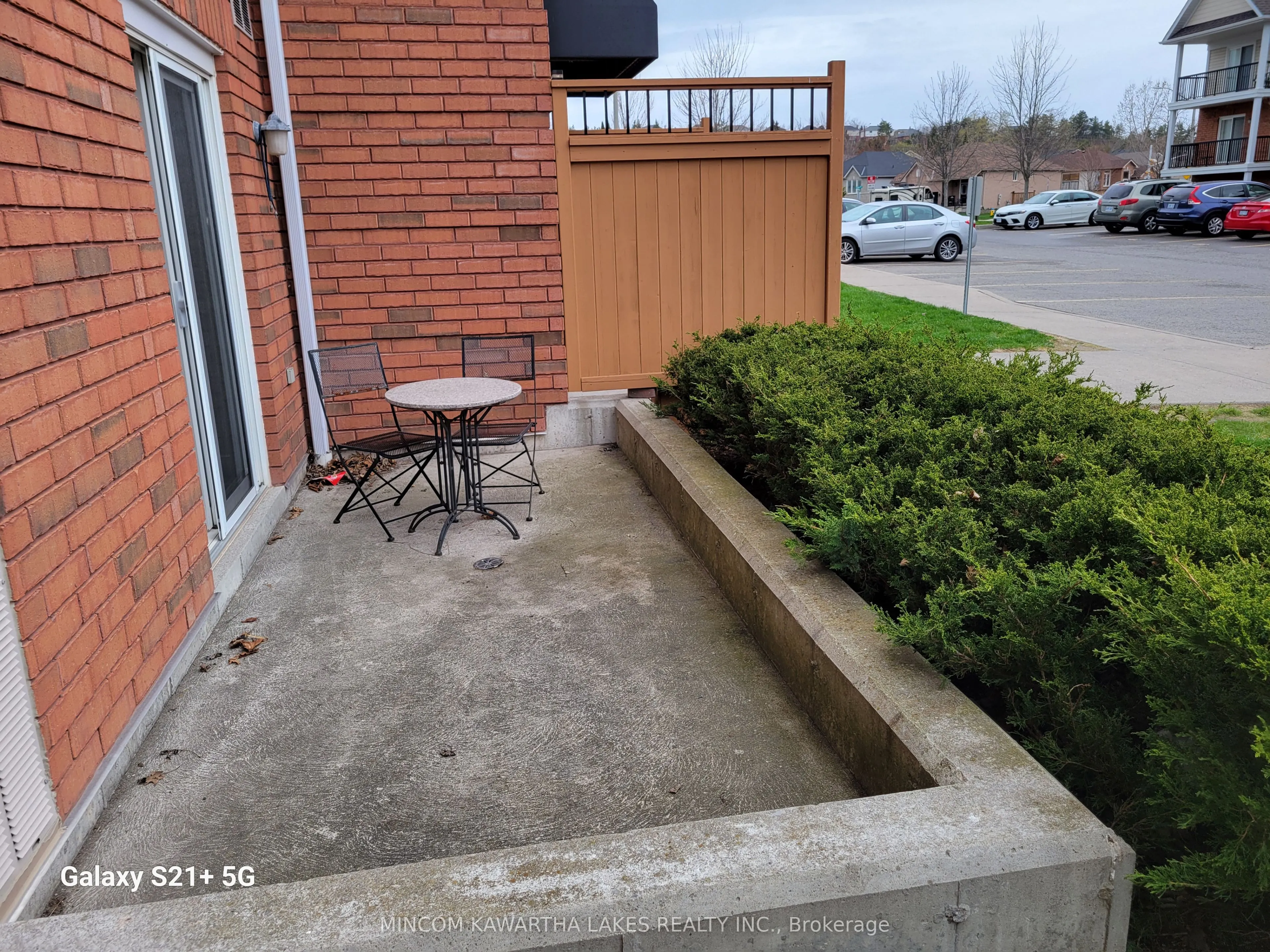 306 Spillsbury Drive, #102