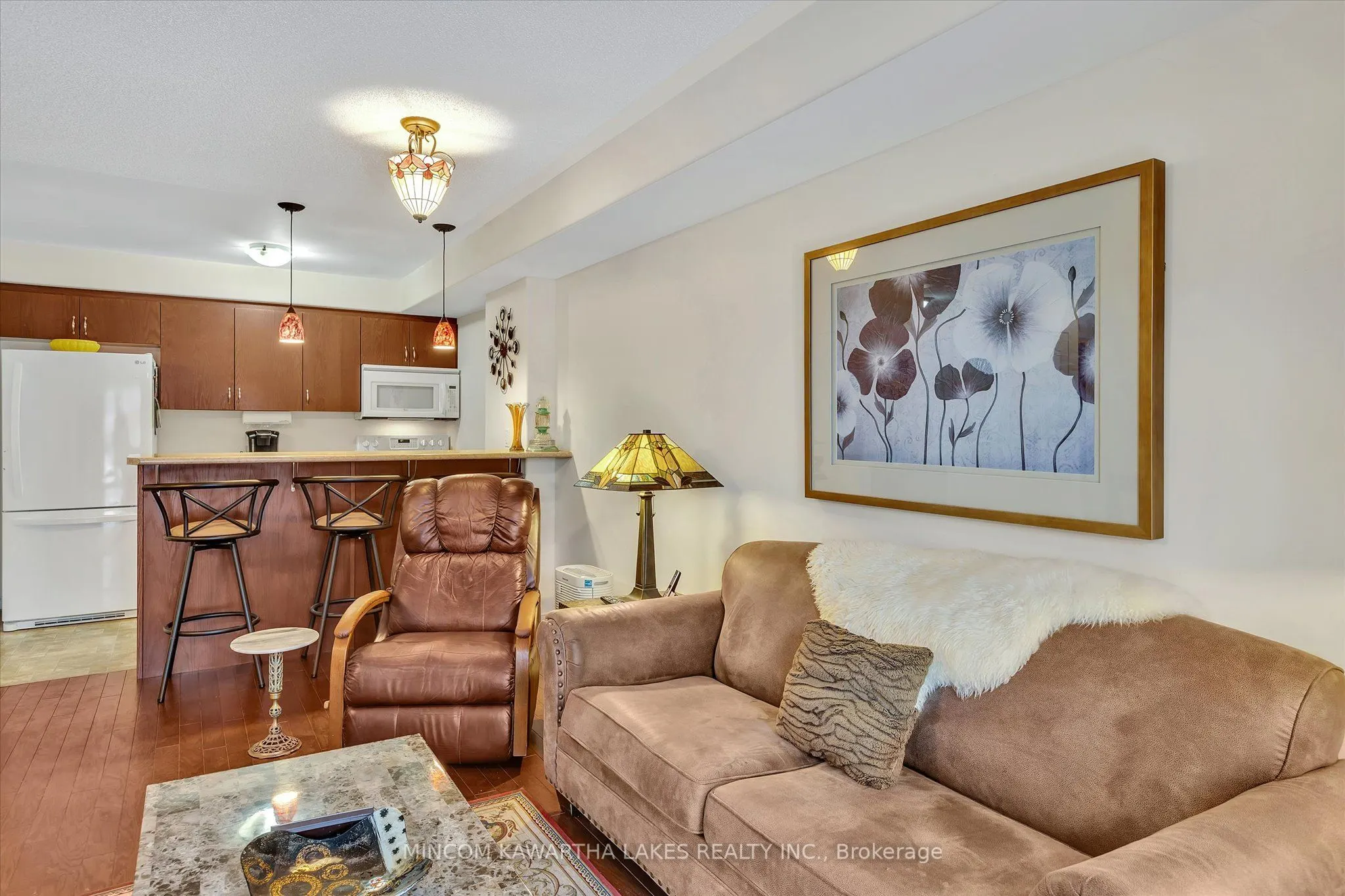 306 Spillsbury Drive, #102