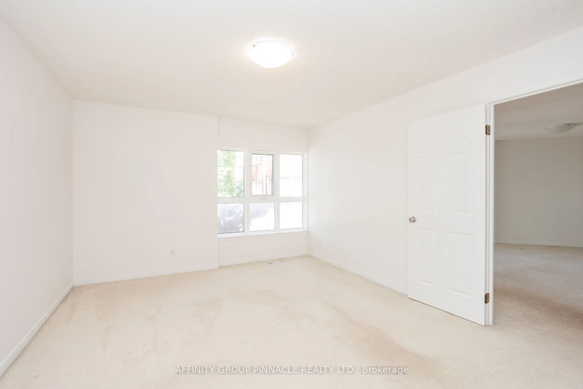 4 Heritage Way, #203