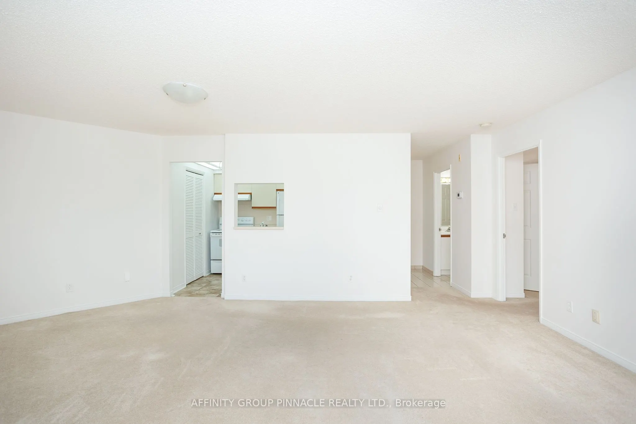 4 Heritage Way, #203
