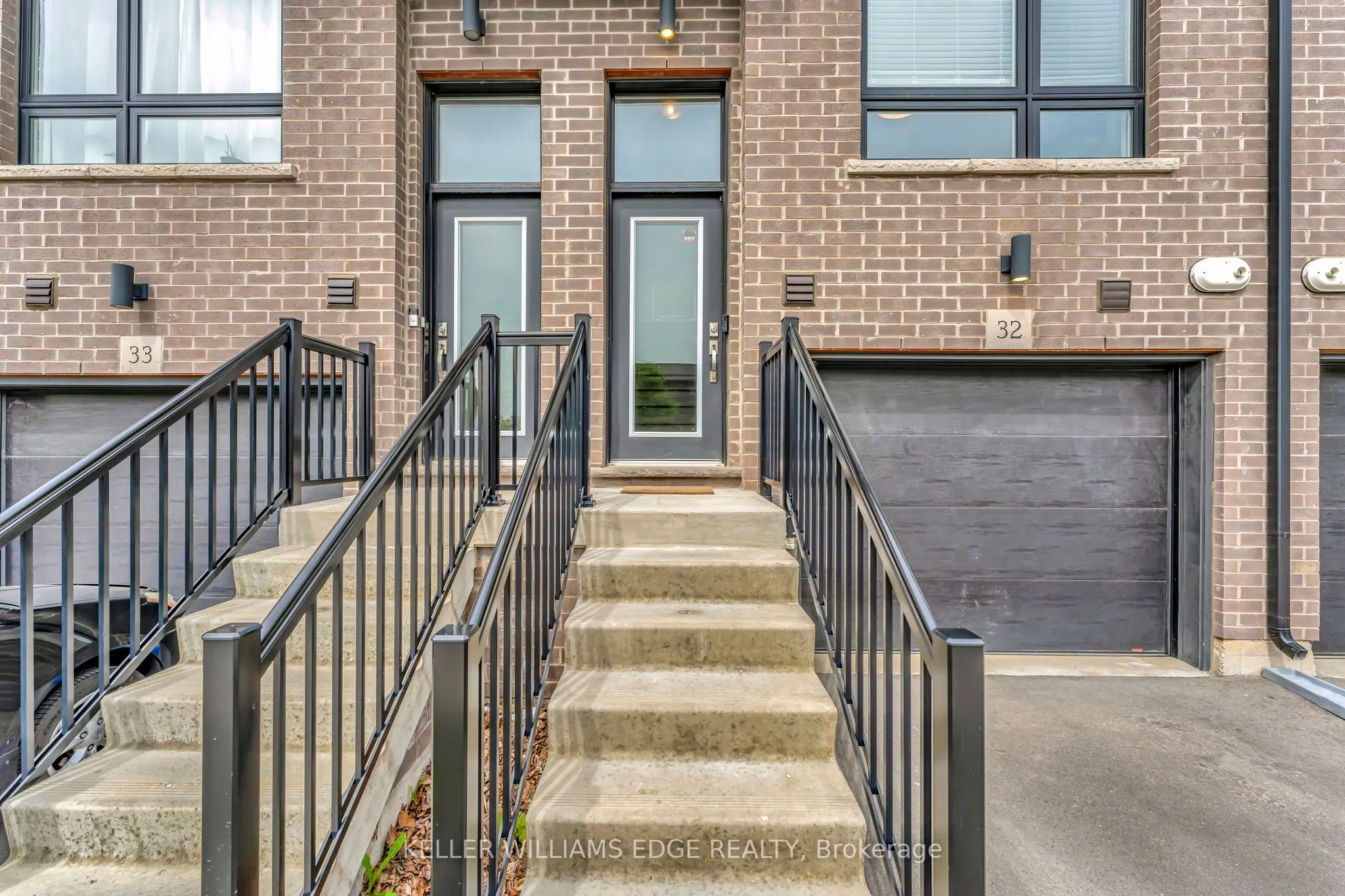 720 Grey Street #32