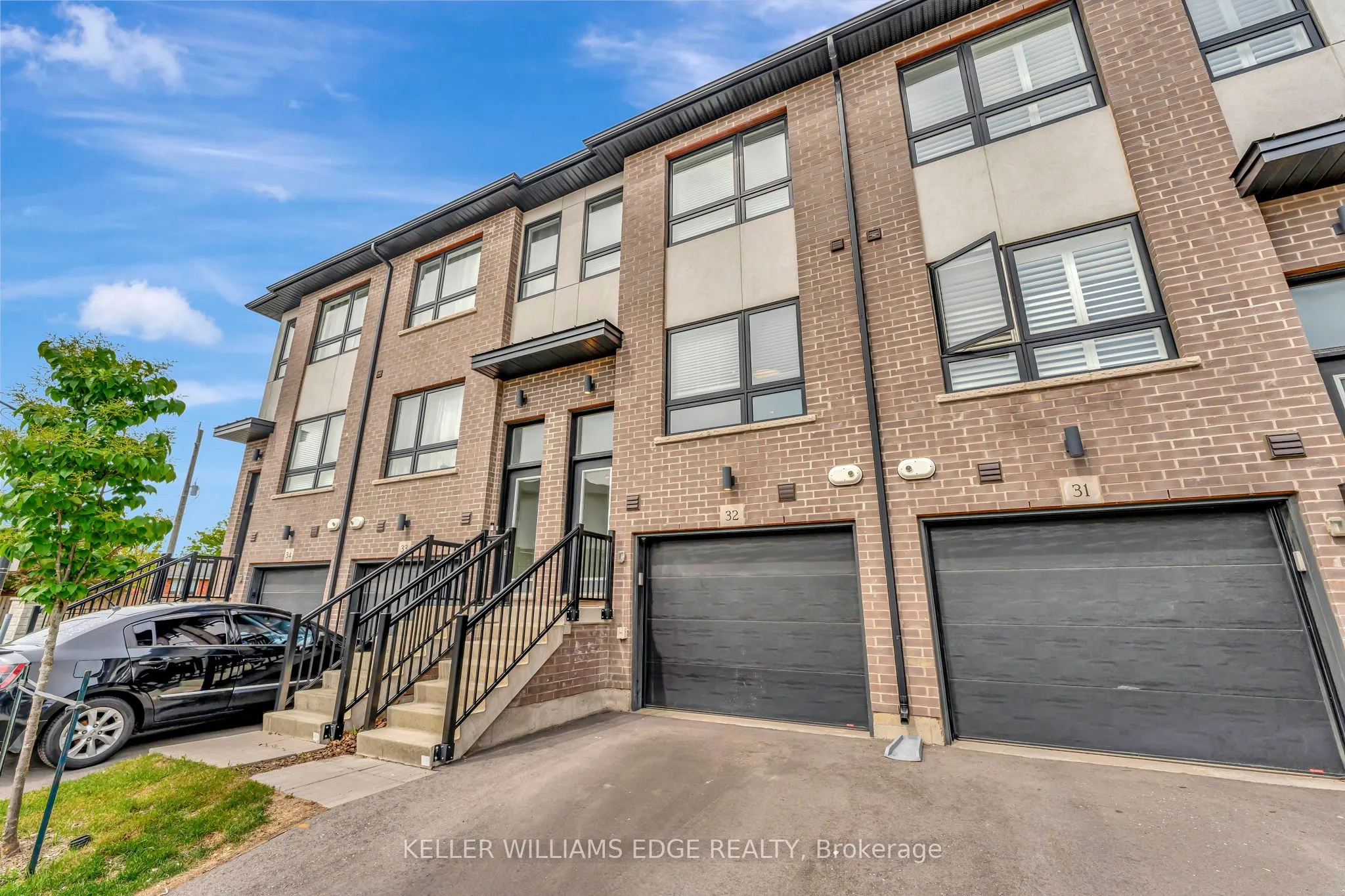 720 Grey Street #32
