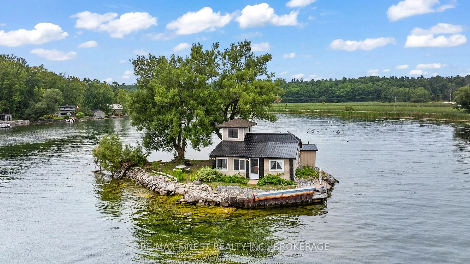 1A Island Bateau